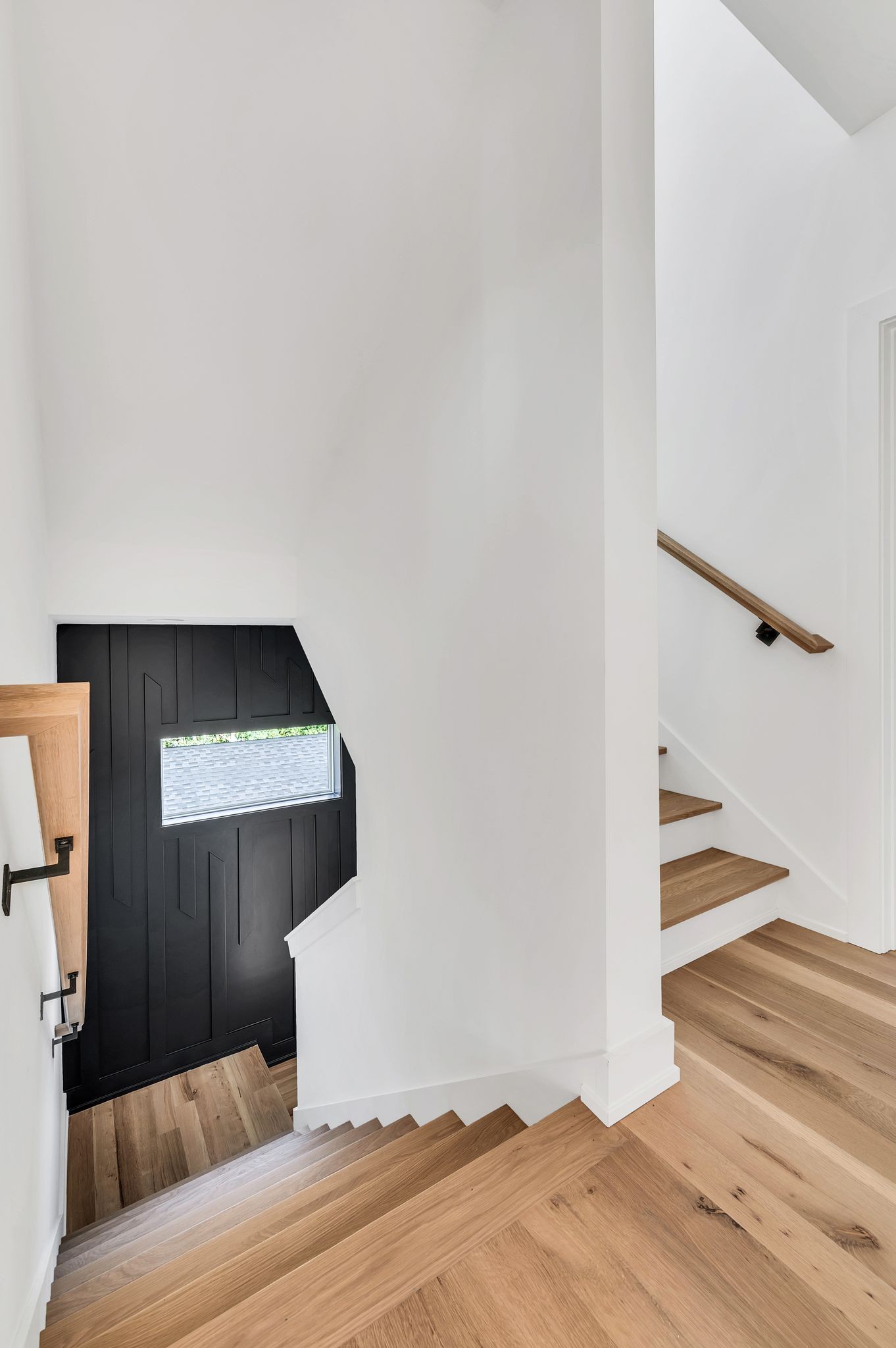 18 Willis St Unit: B