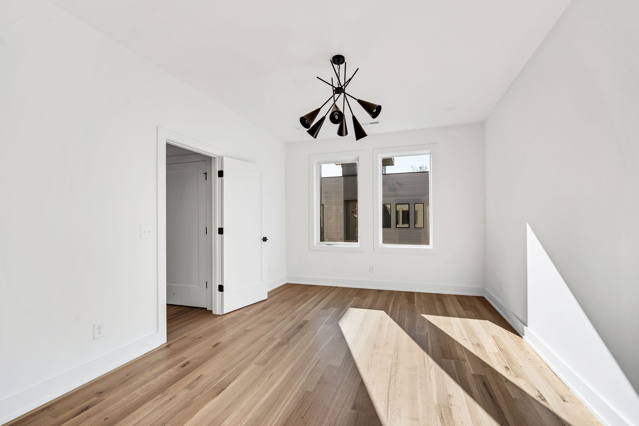 18 Willis St Unit: B