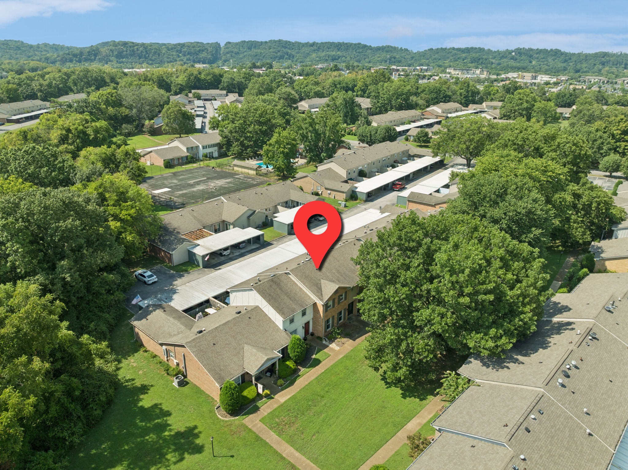 225 Plantation Ct