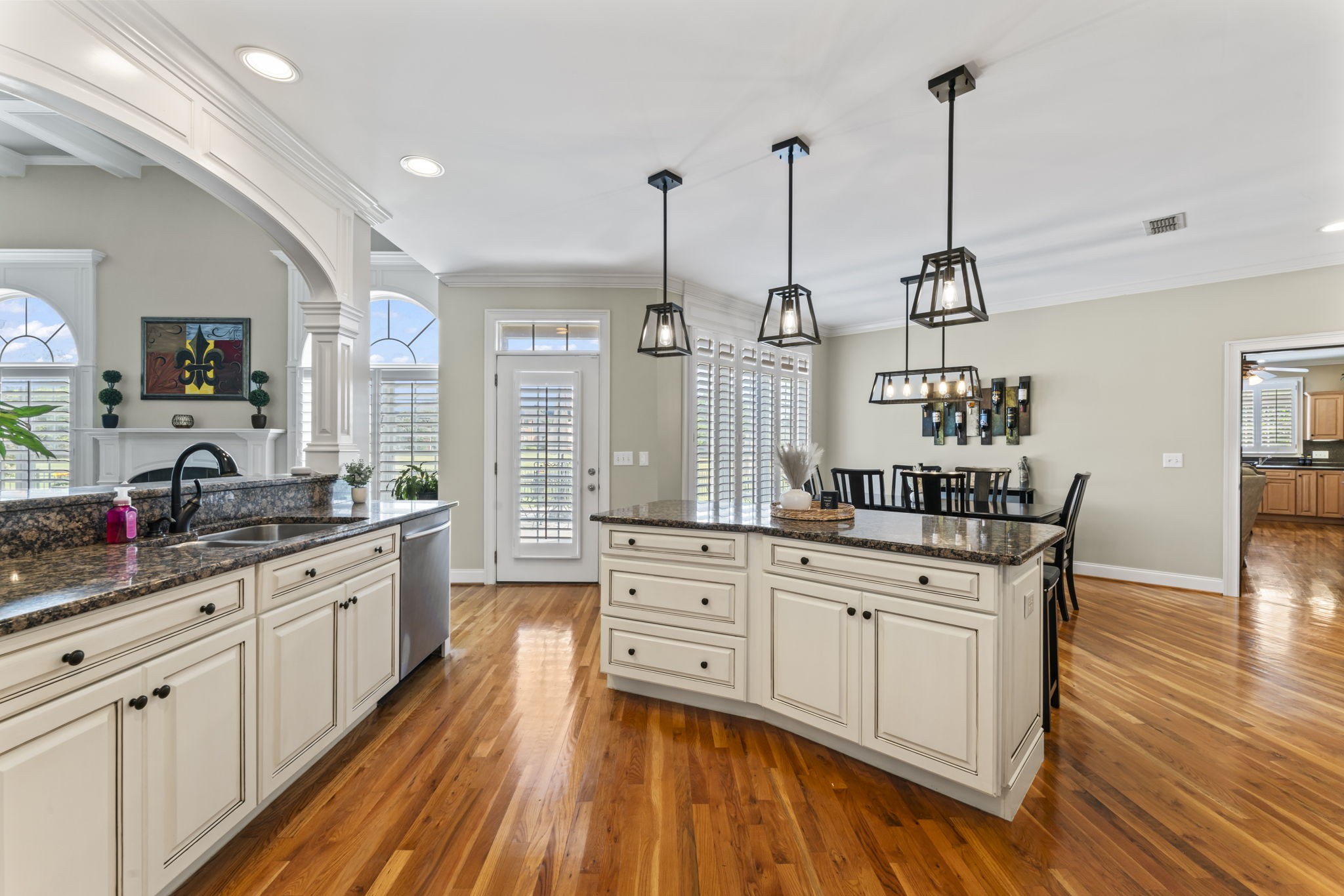2917 Chato Ct