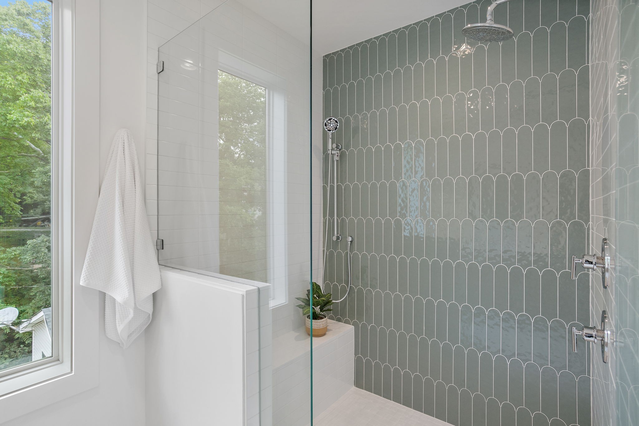 18 Willis St Unit: A
