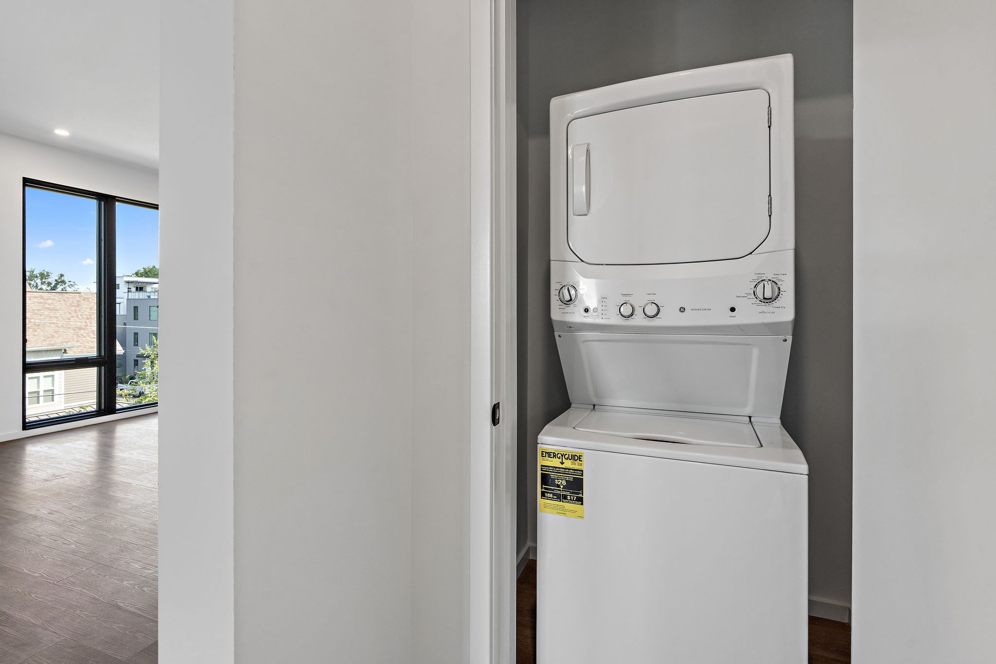 500 Merritt Ave Unit: 310