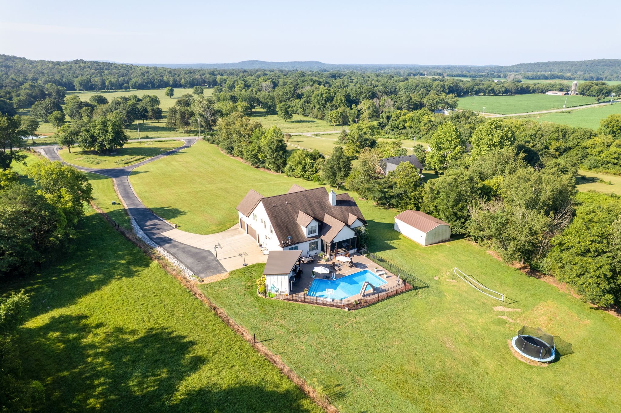 5825 Halls Hill Pike