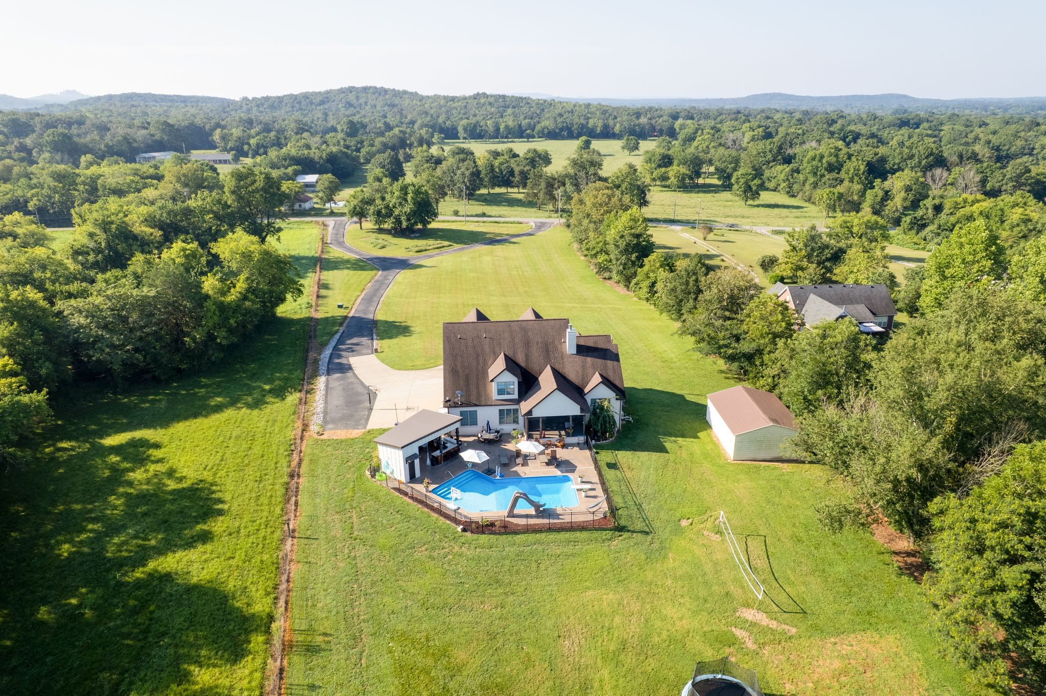 5825 Halls Hill Pike