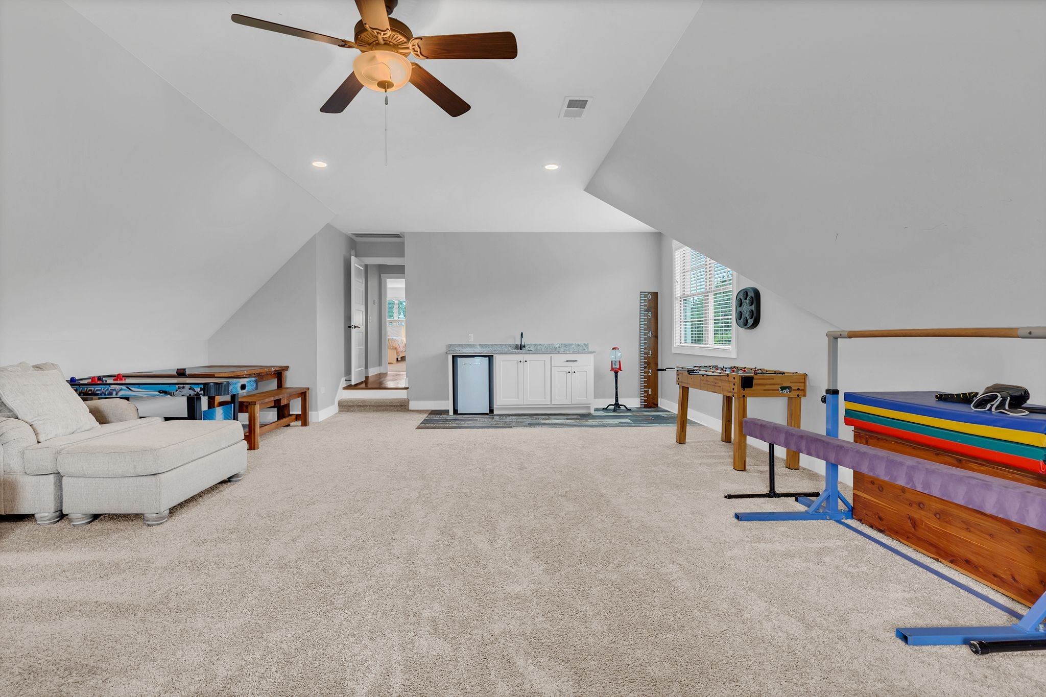 5825 Halls Hill Pike