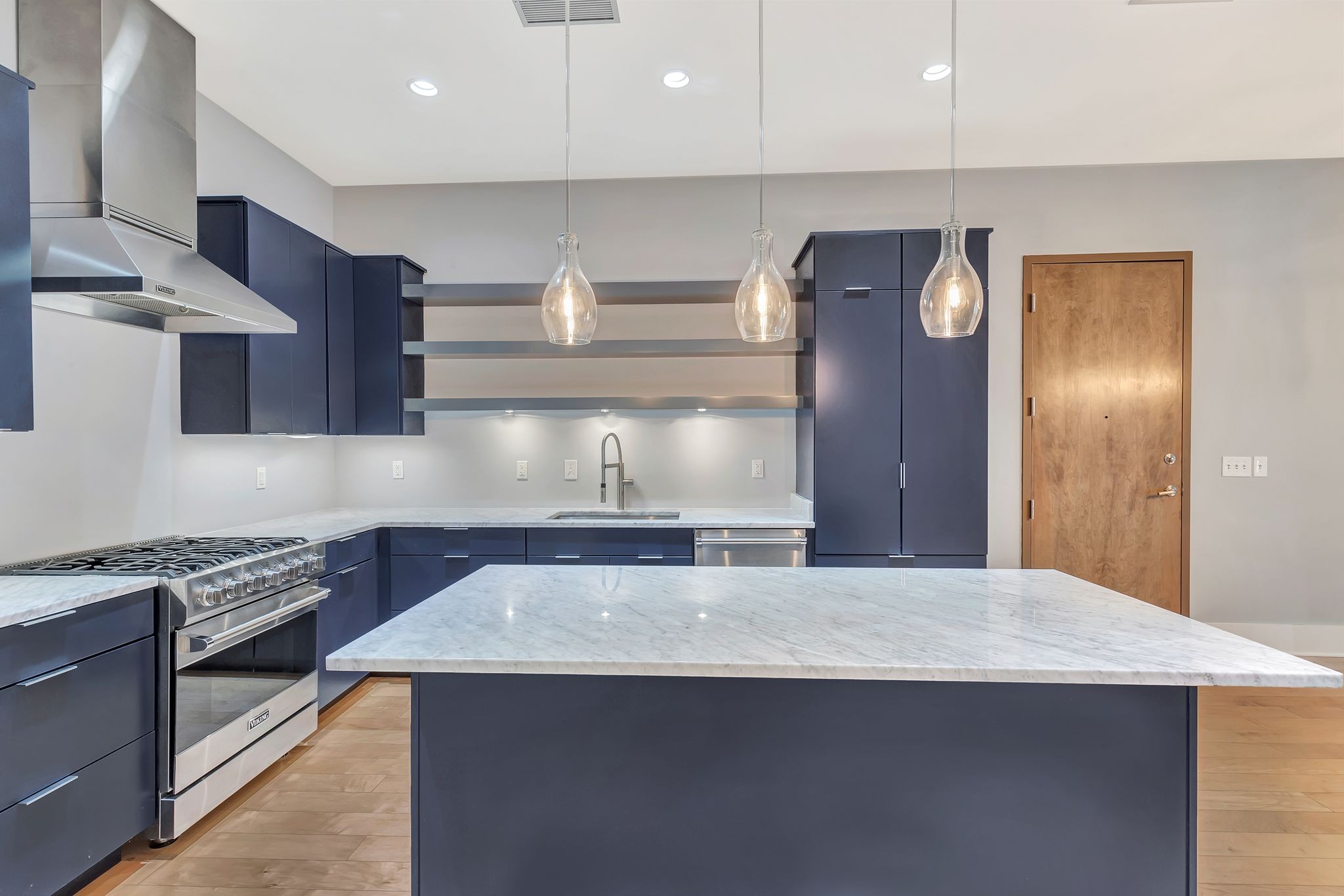 3210 Long Blvd Unit: 101