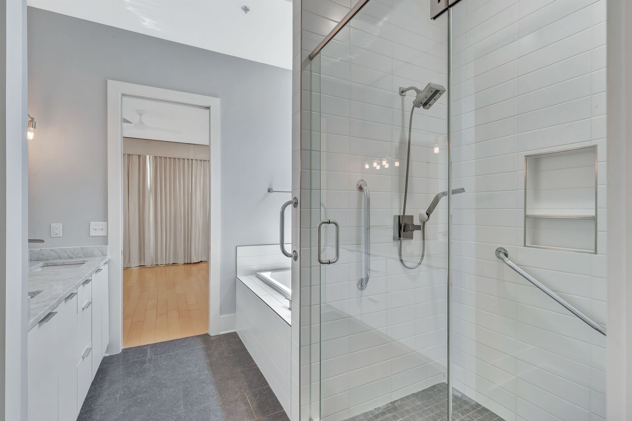 3210 Long Blvd Unit: 101