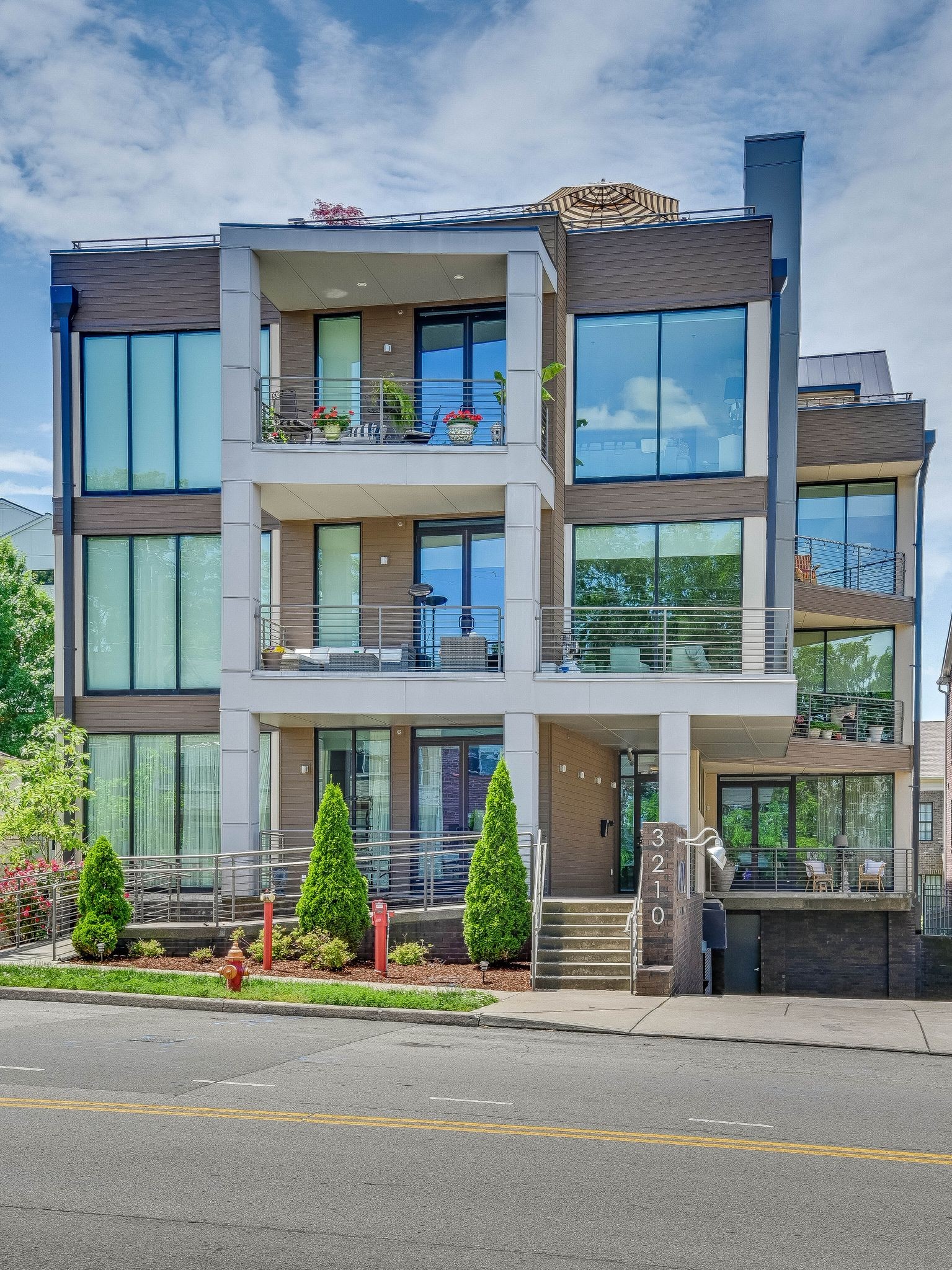 3210 Long Blvd Unit: 101