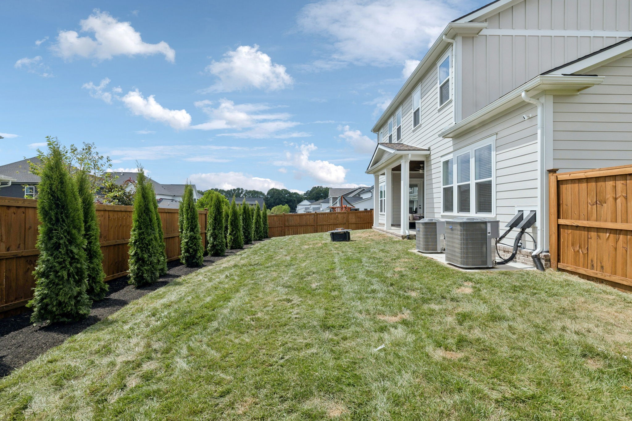 1065 Pine Creek Dr
