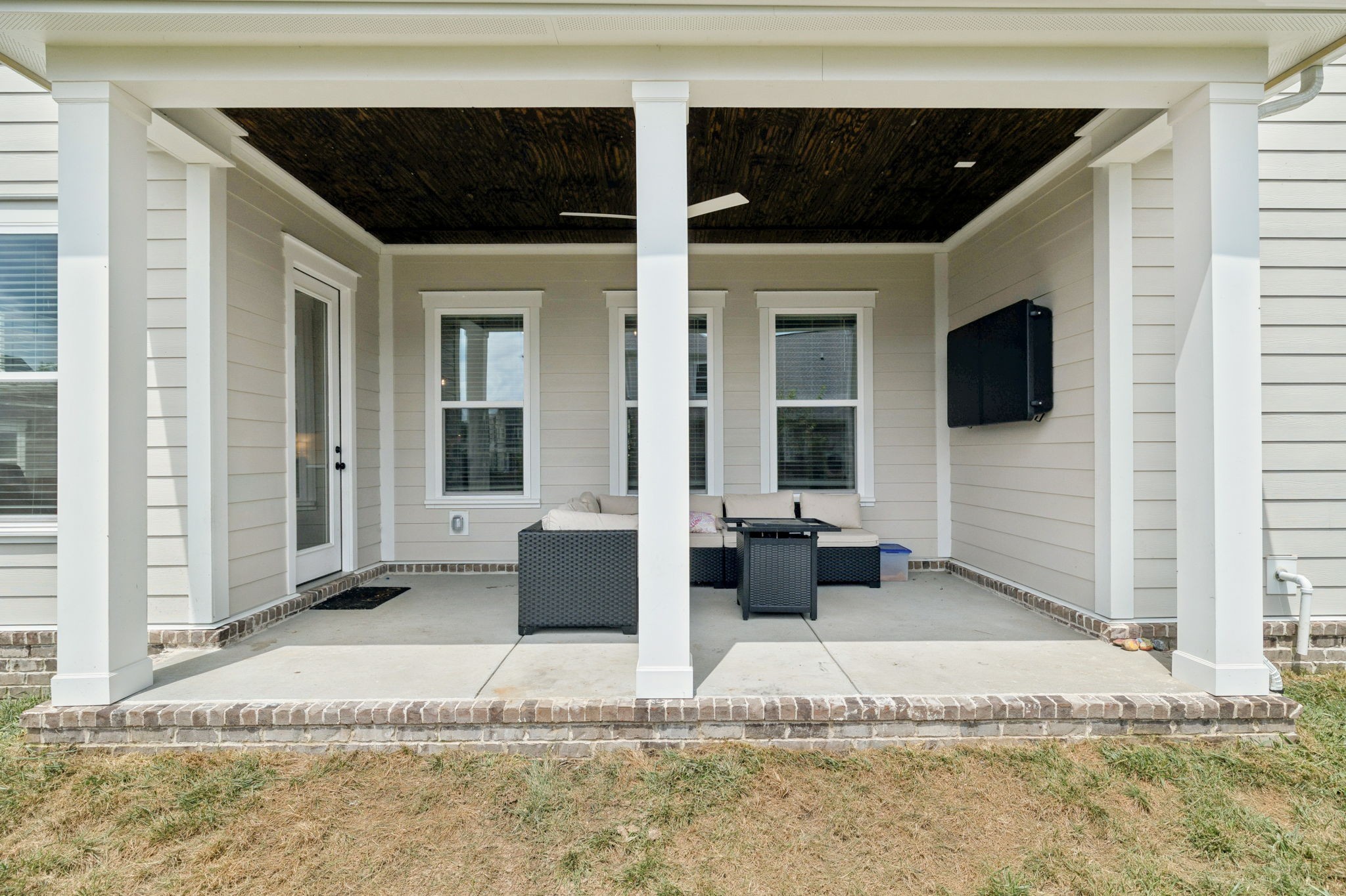 1065 Pine Creek Dr