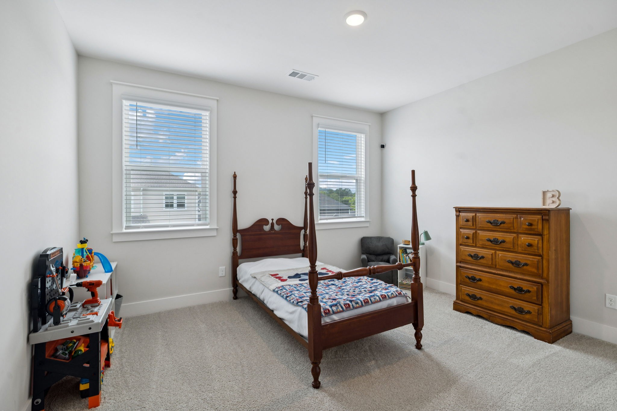 1065 Pine Creek Dr
