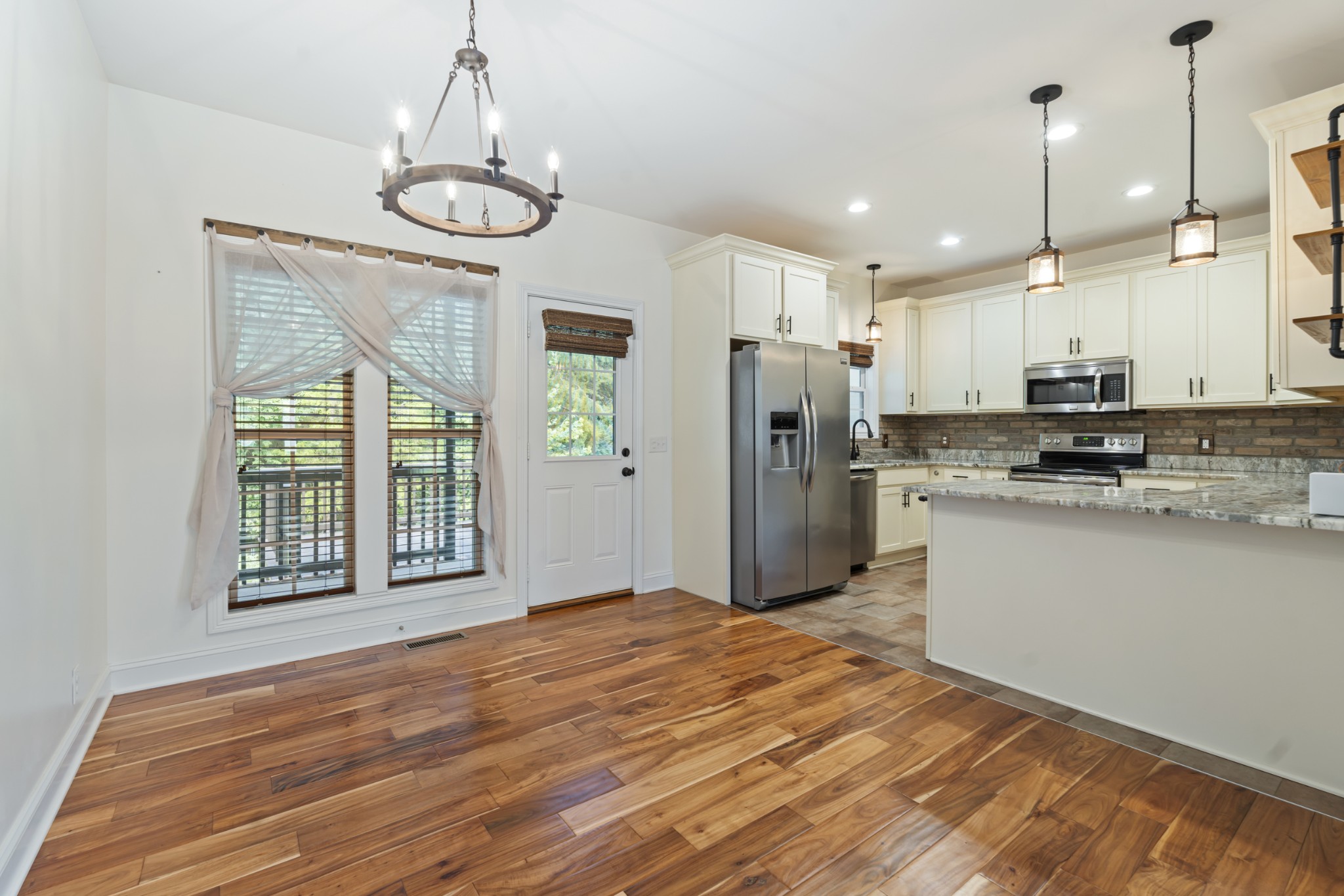 501 Cole Ct