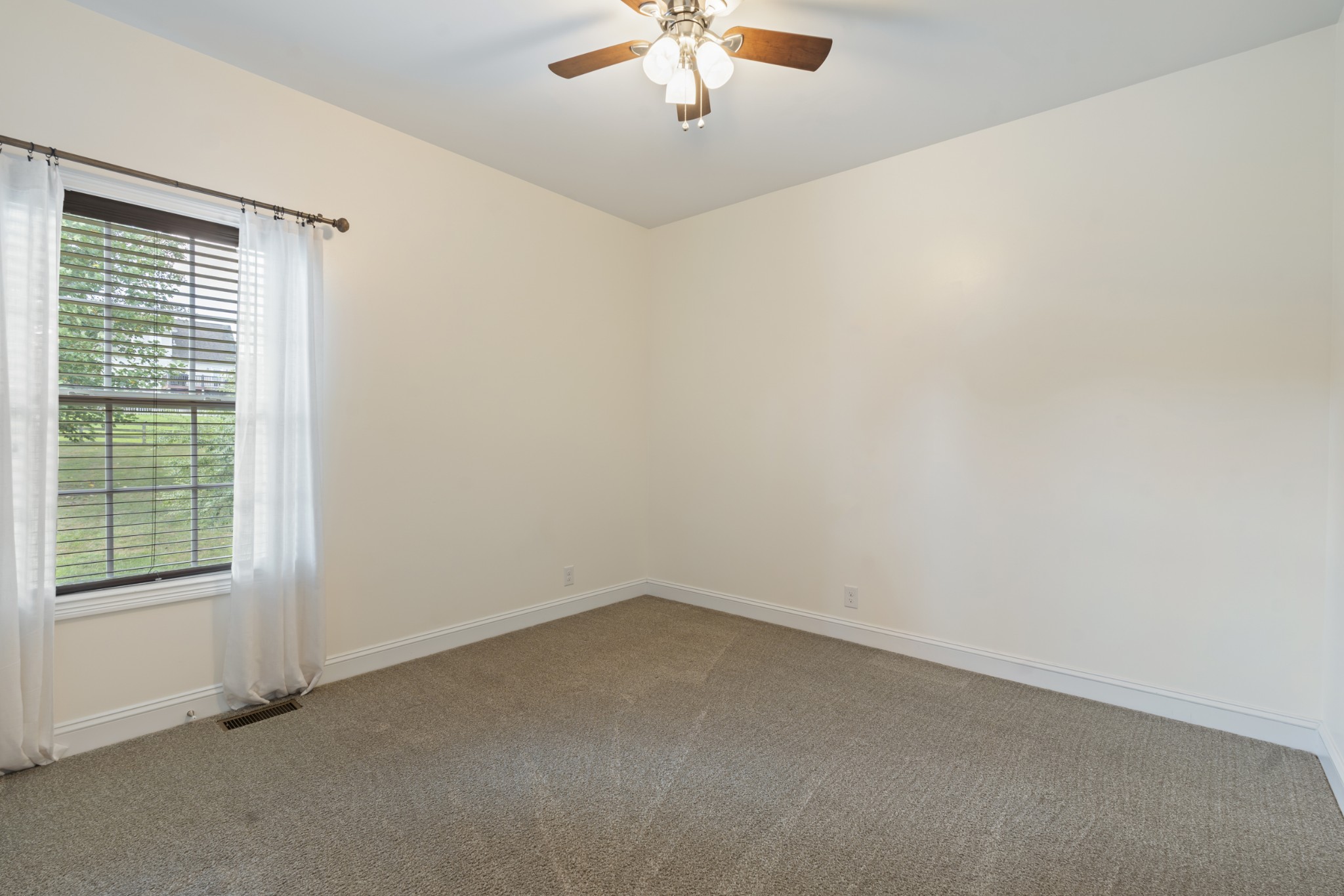 501 Cole Ct