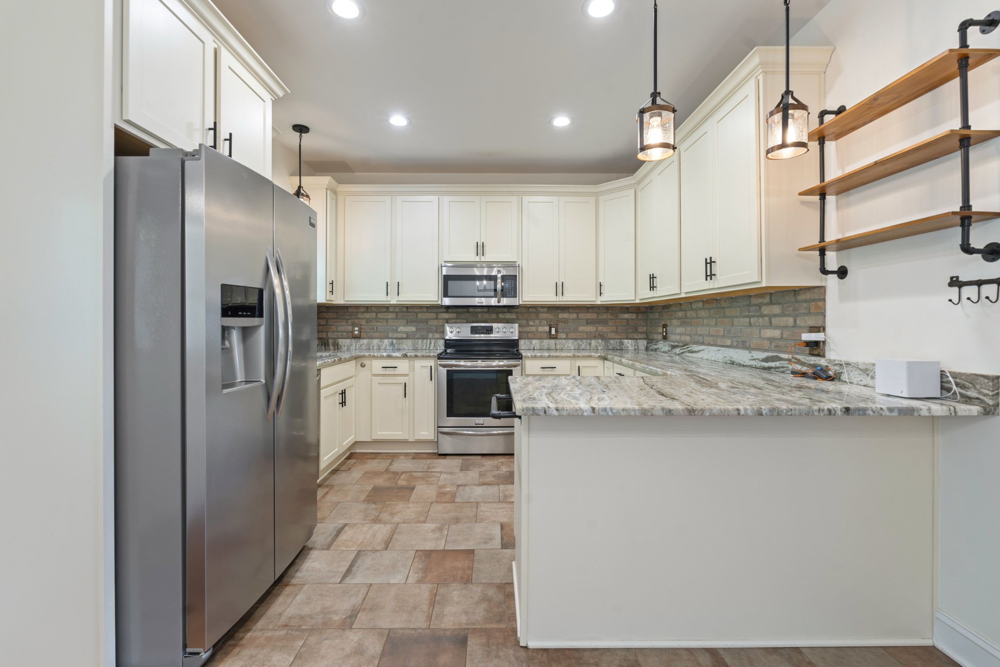 501 Cole Ct