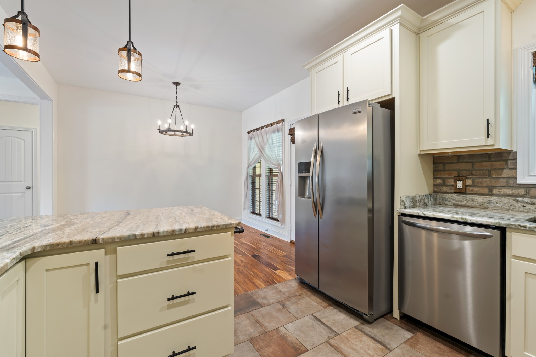 501 Cole Ct