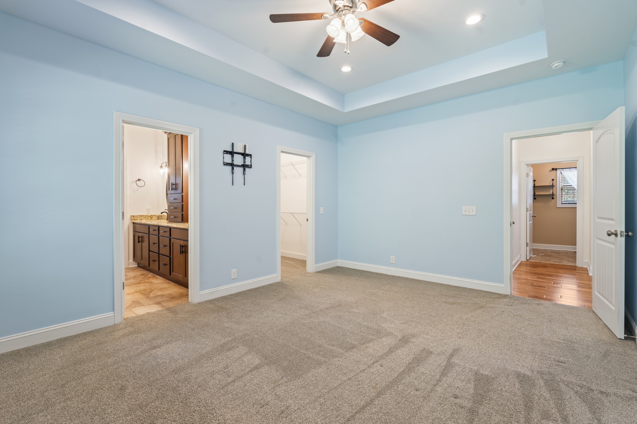 501 Cole Ct