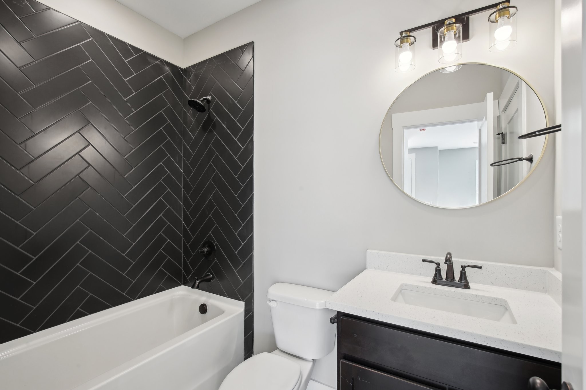 341 Archwood Dr Unit: 2