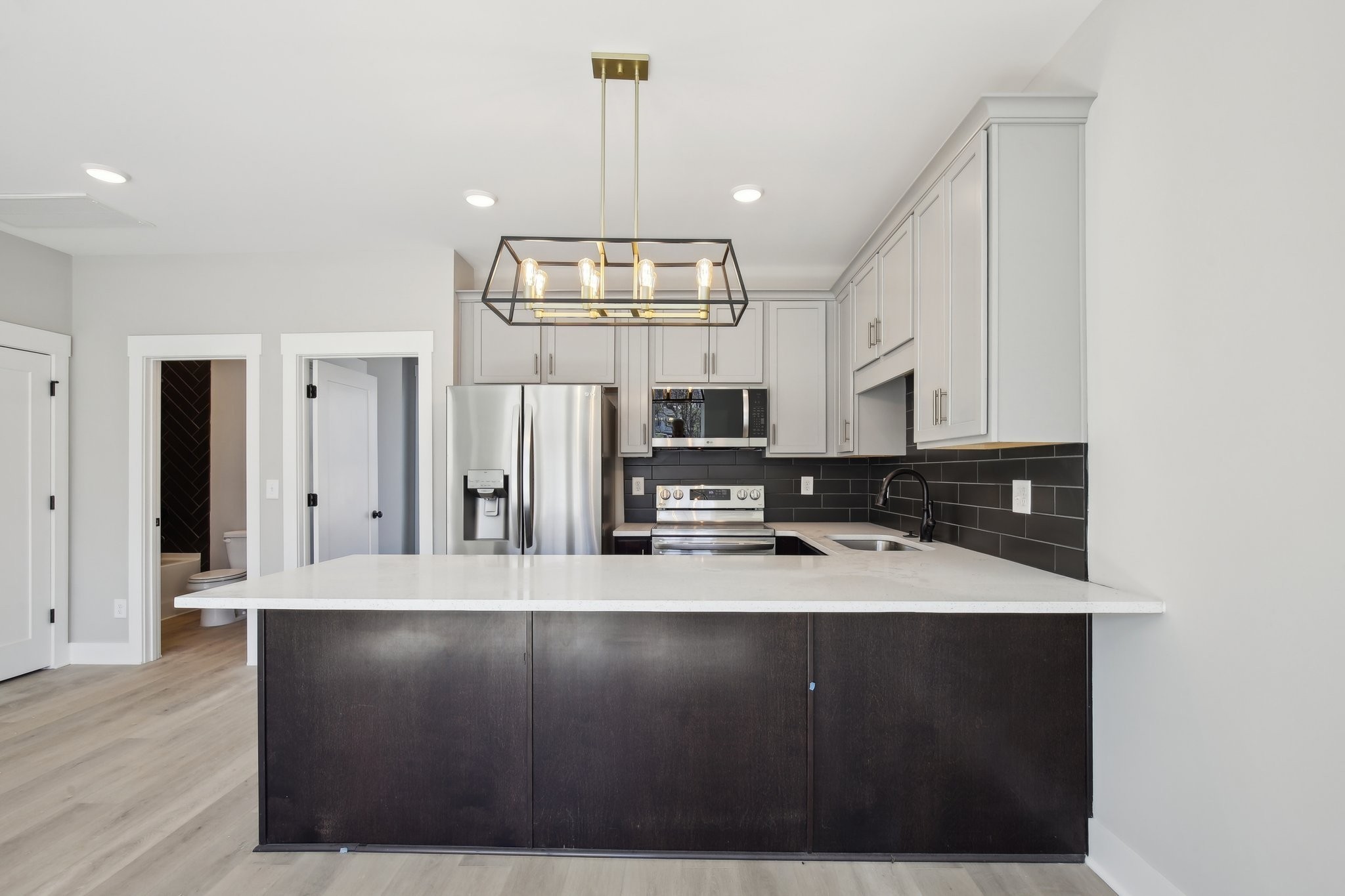 341 Archwood Dr Unit: 2