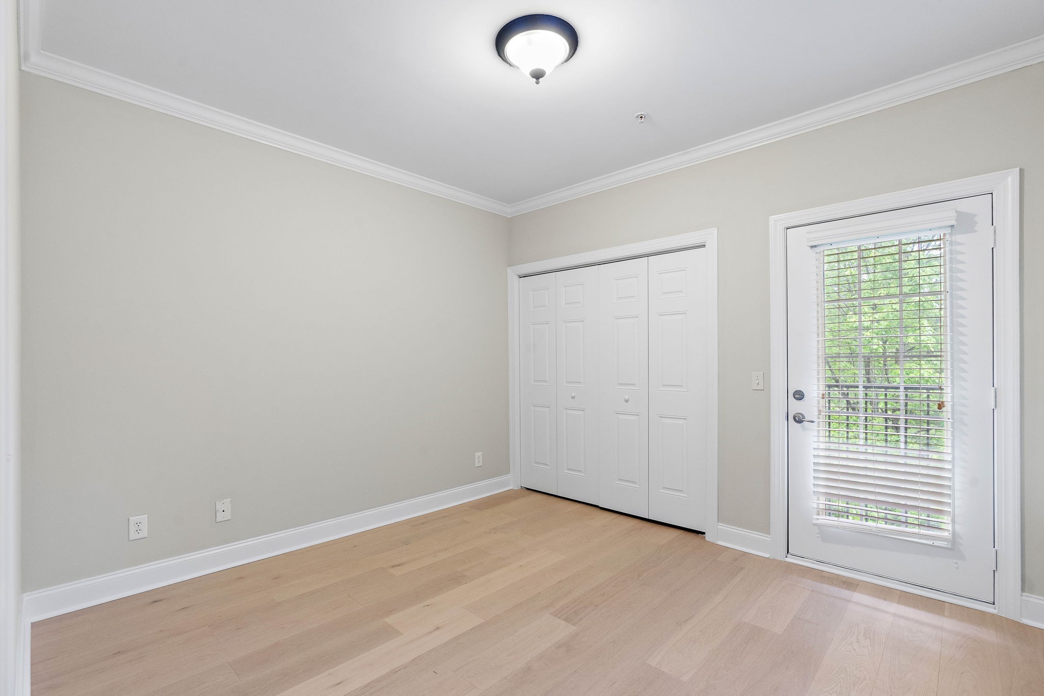 3201 Aspen Grove Drive Unit: L8