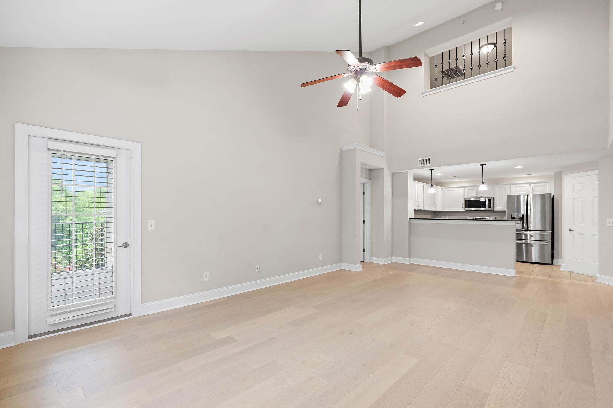 3201 Aspen Grove Drive Unit: L8