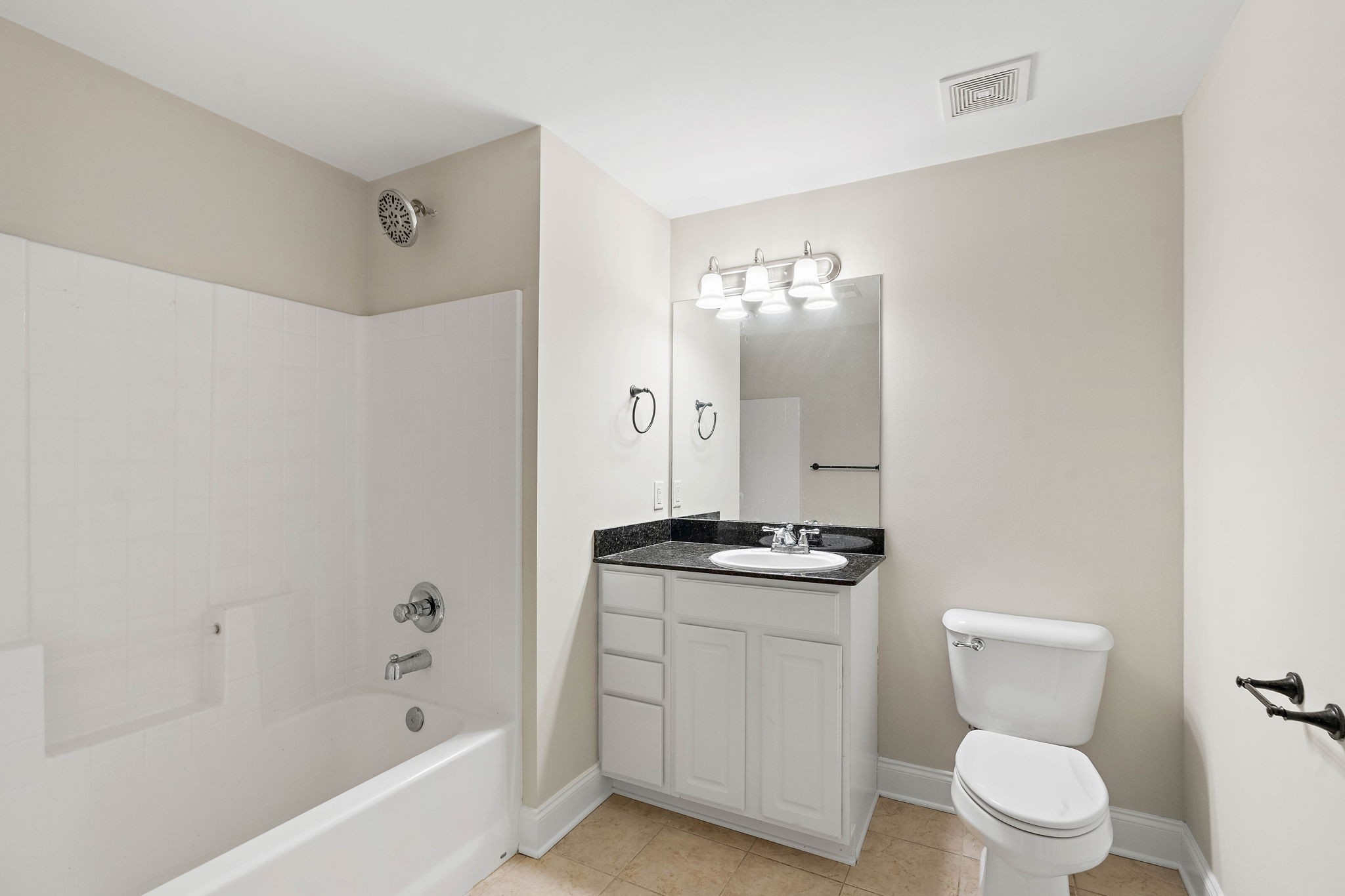 3201 Aspen Grove Drive Unit: L8