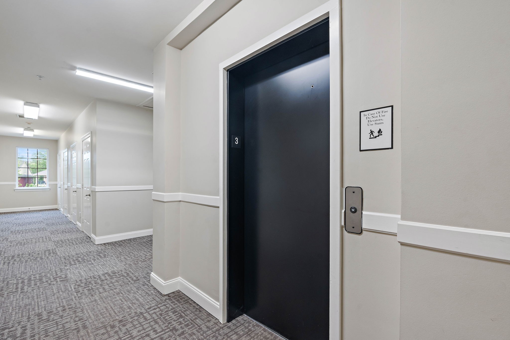 3201 Aspen Grove Drive Unit: L8