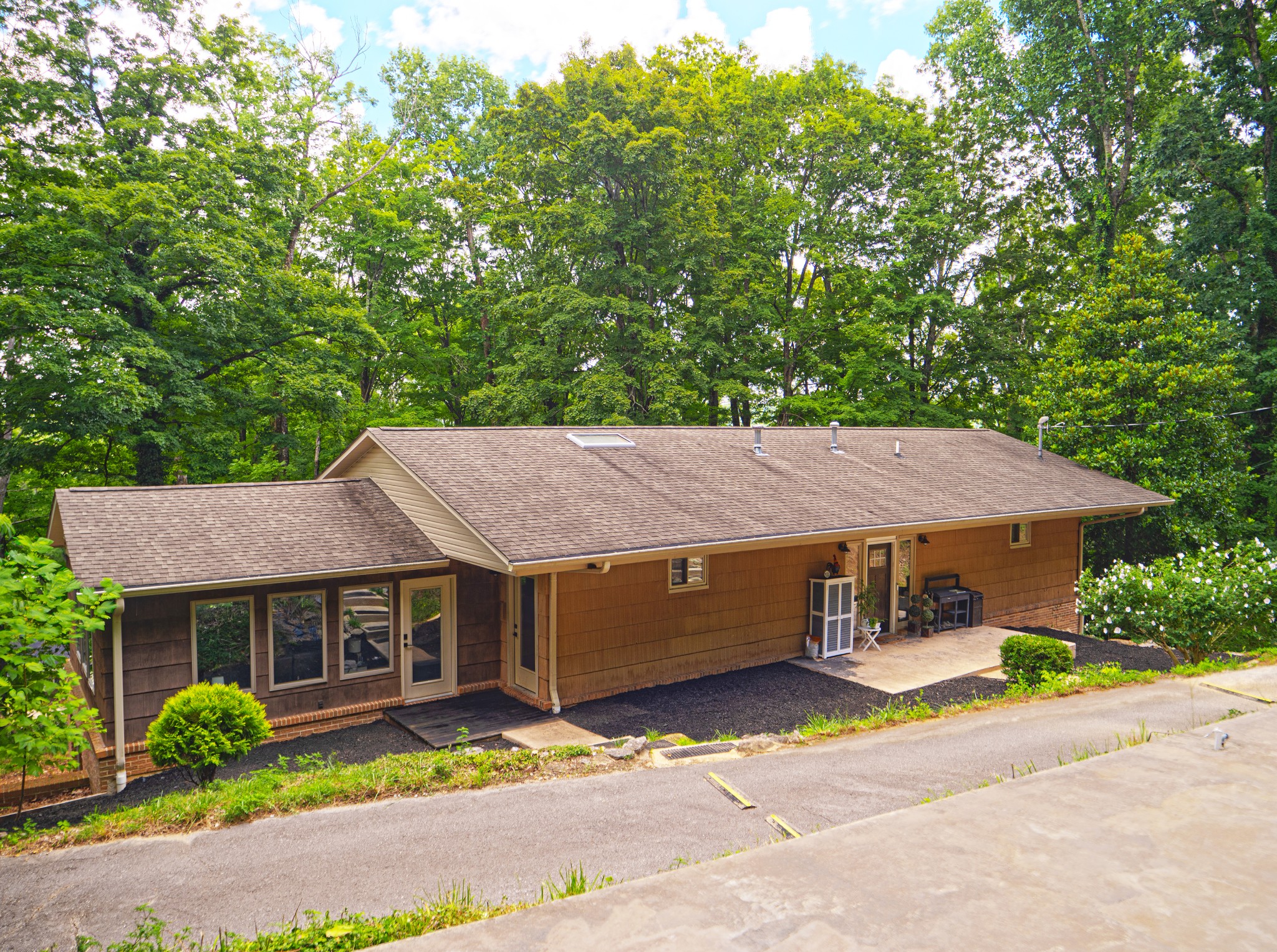 125 Dogwood Dr
