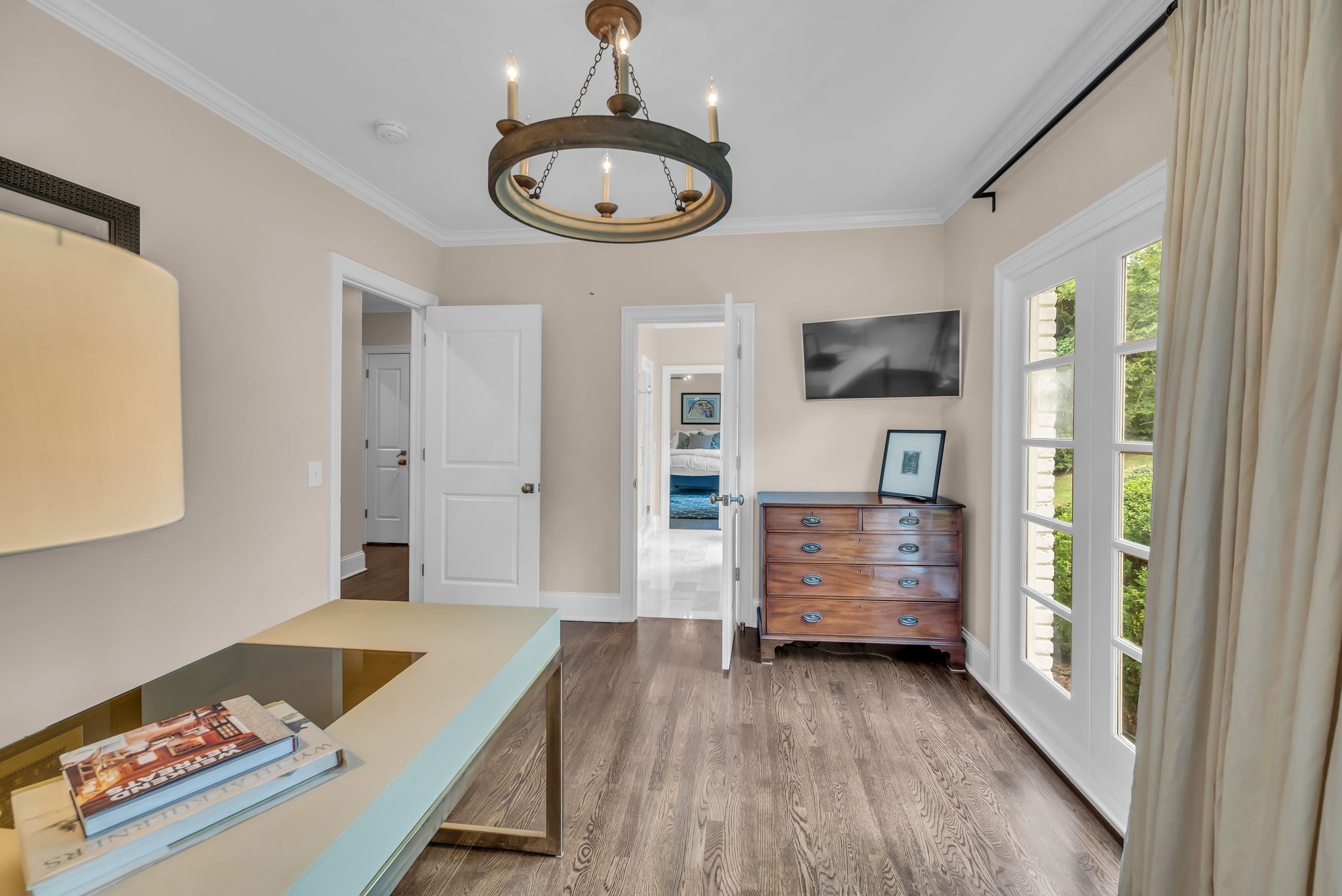 105 Westhampton Pl