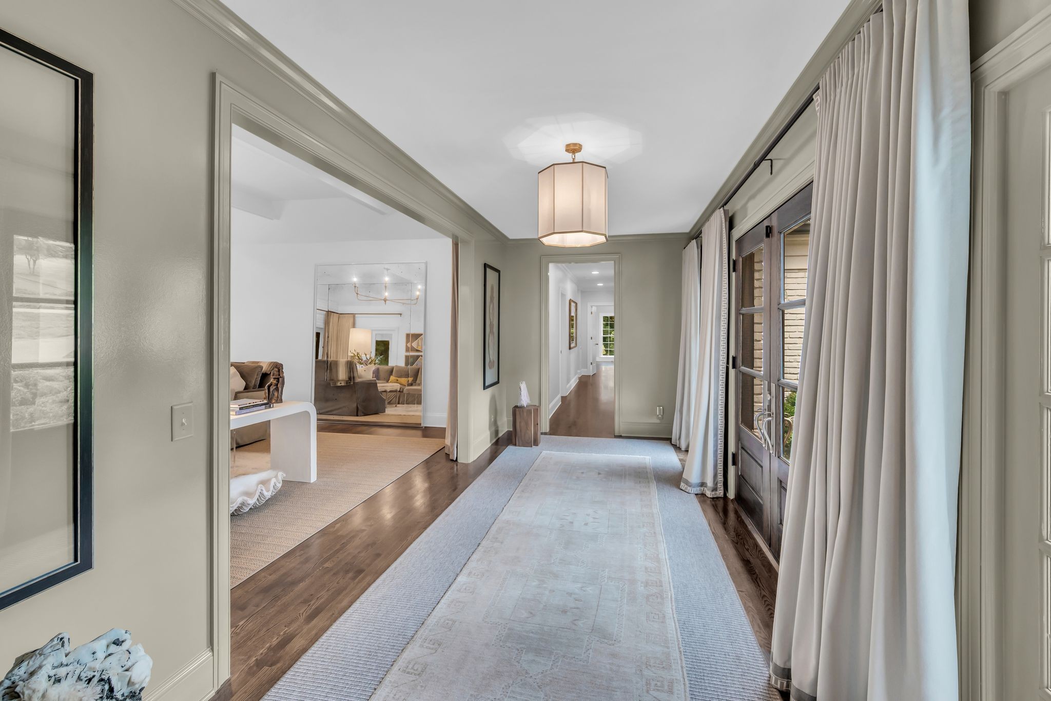 105 Westhampton Pl