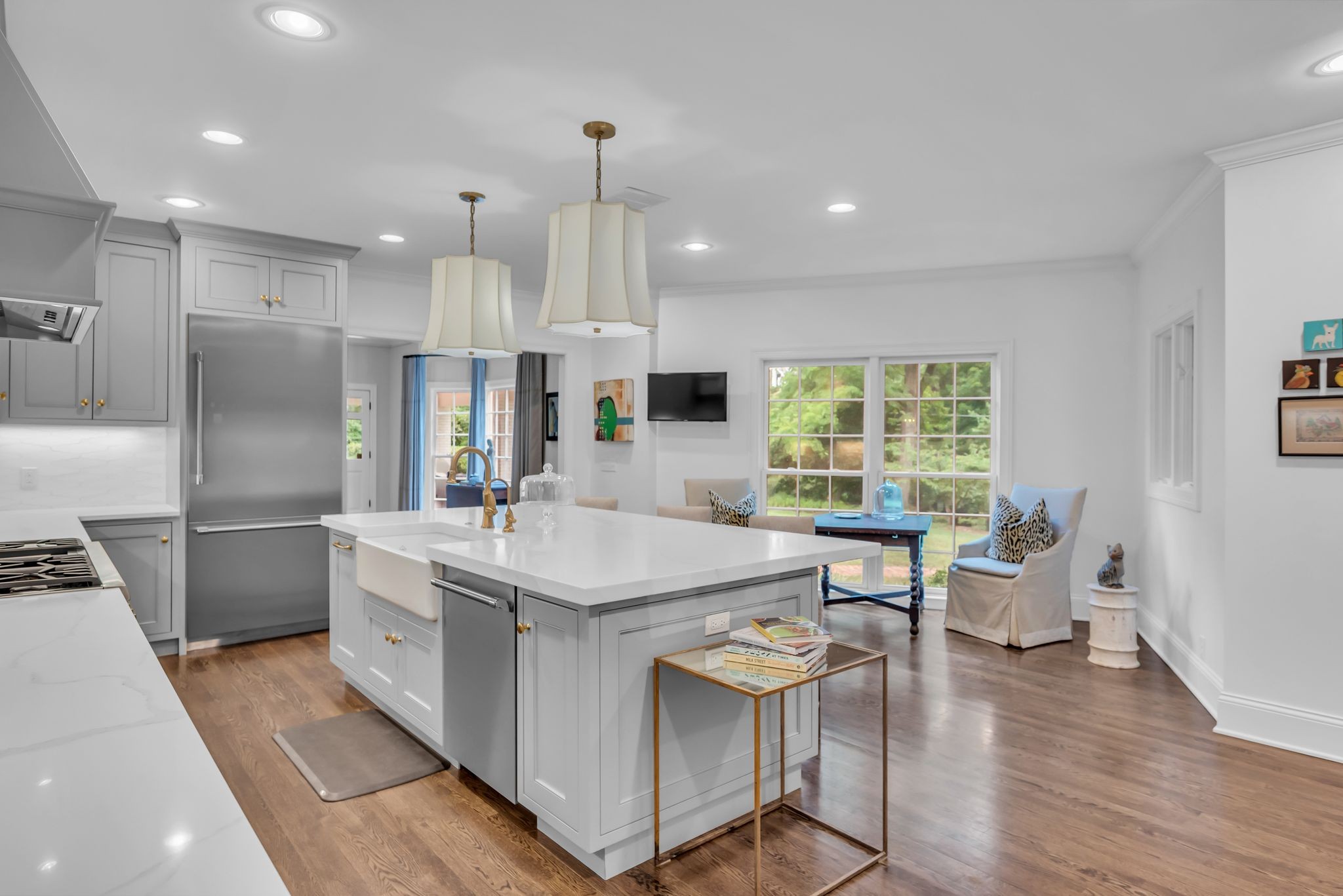105 Westhampton Pl