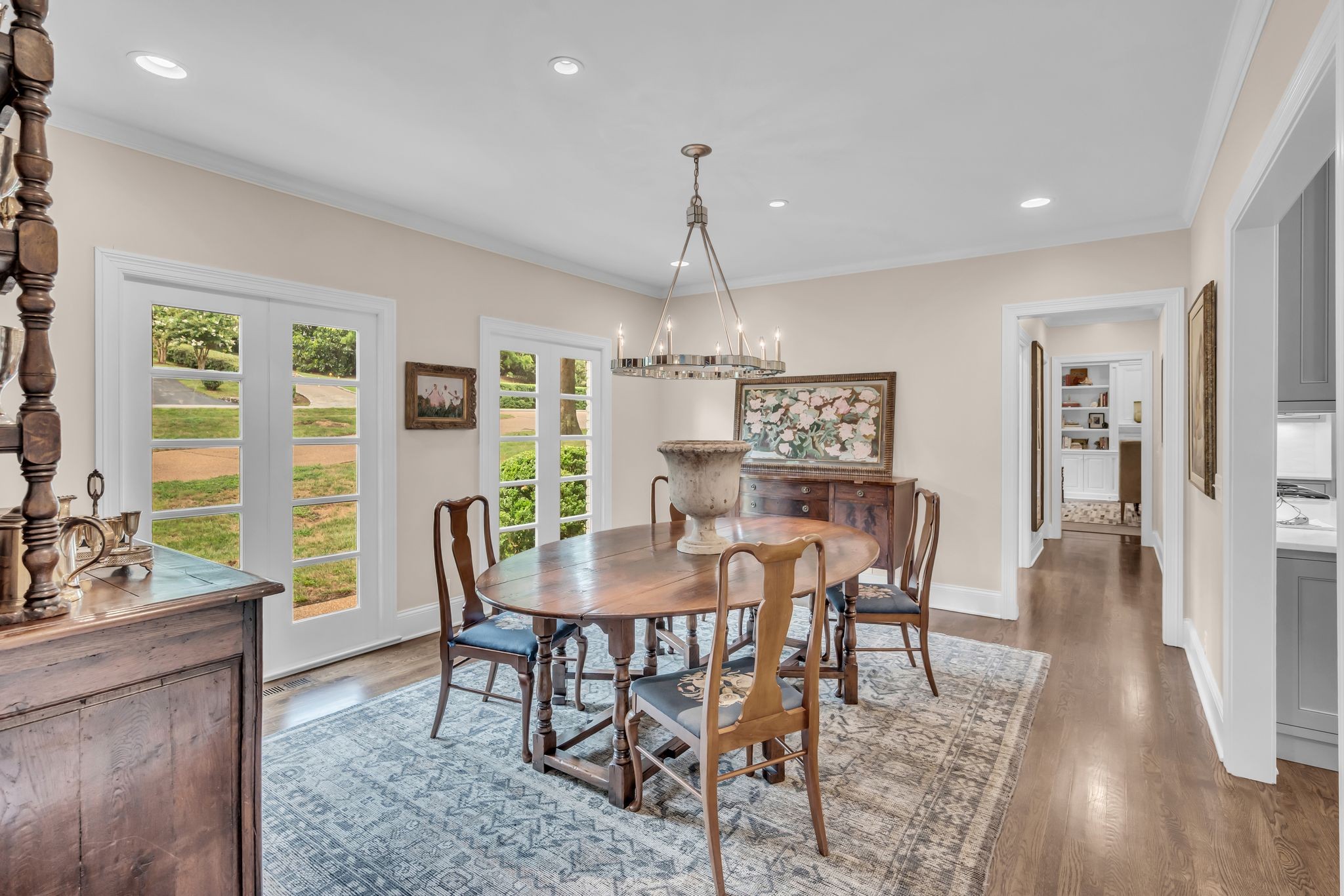 105 Westhampton Pl