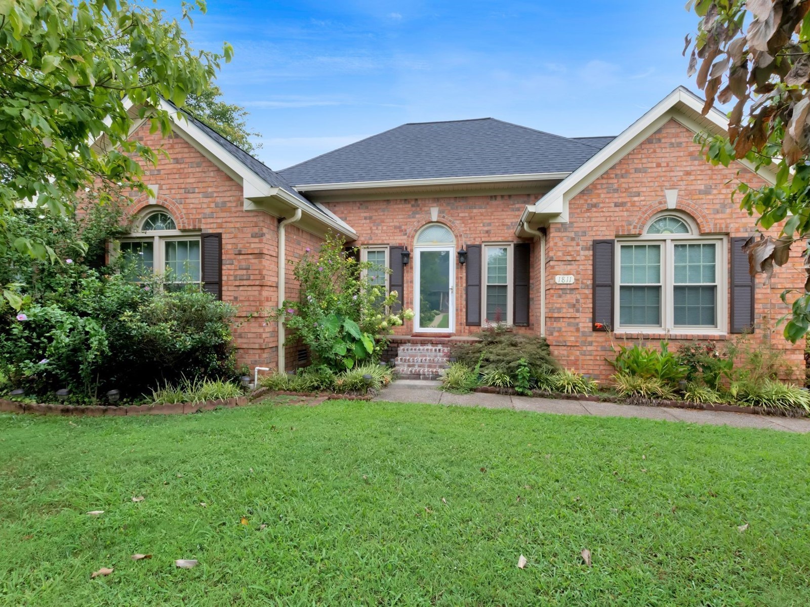1811 Cascade Ct