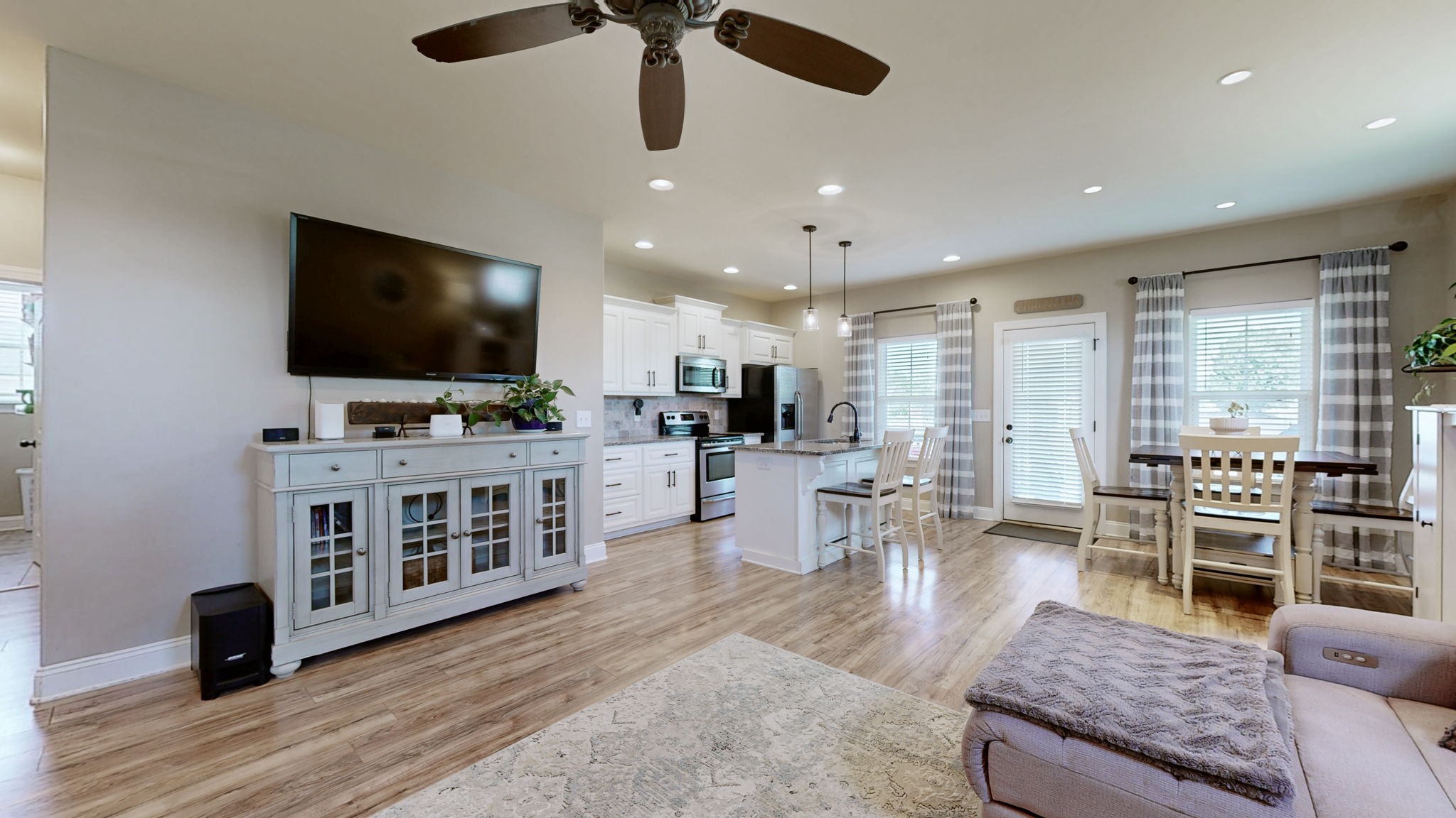 1012 Winding Branch Dr