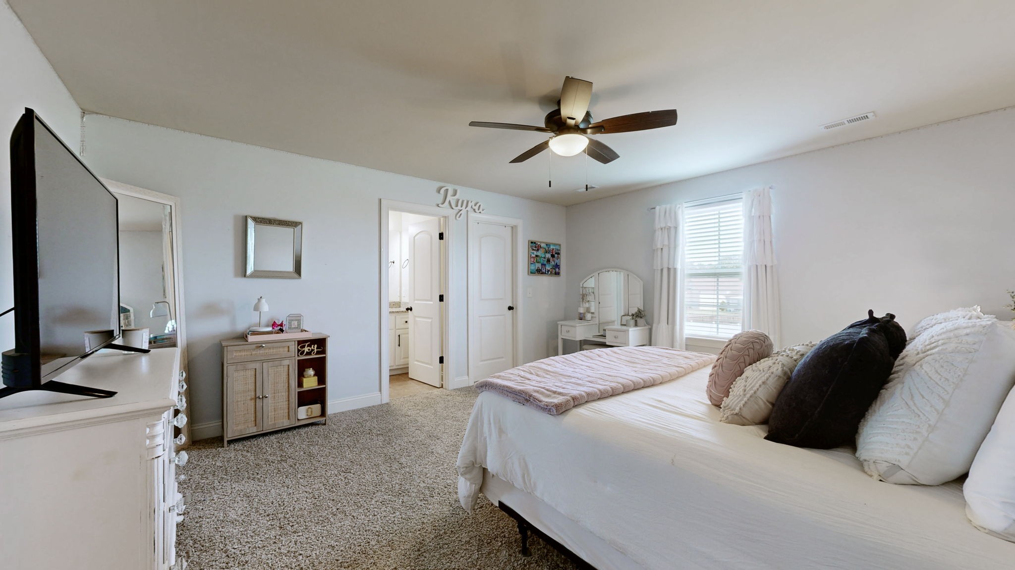 1012 Winding Branch Dr