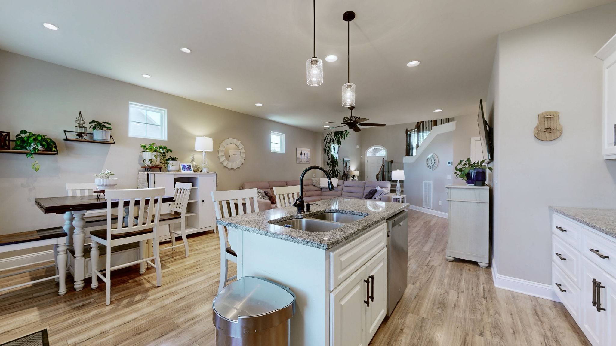 1012 Winding Branch Dr