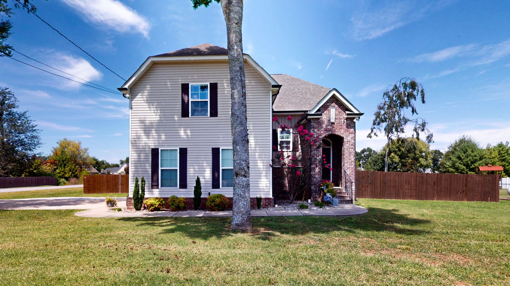 1012 Winding Branch Dr