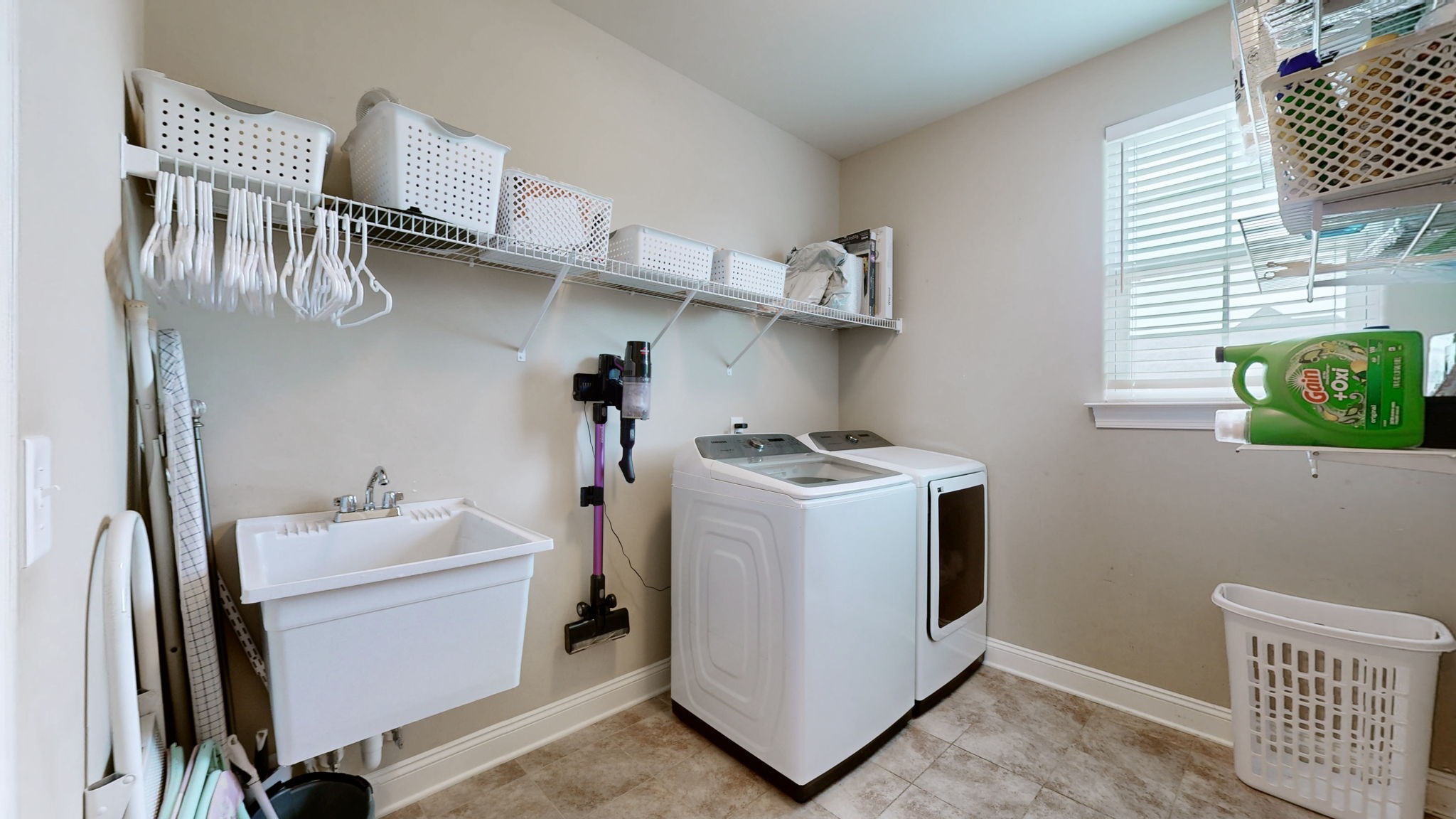 1012 Winding Branch Dr