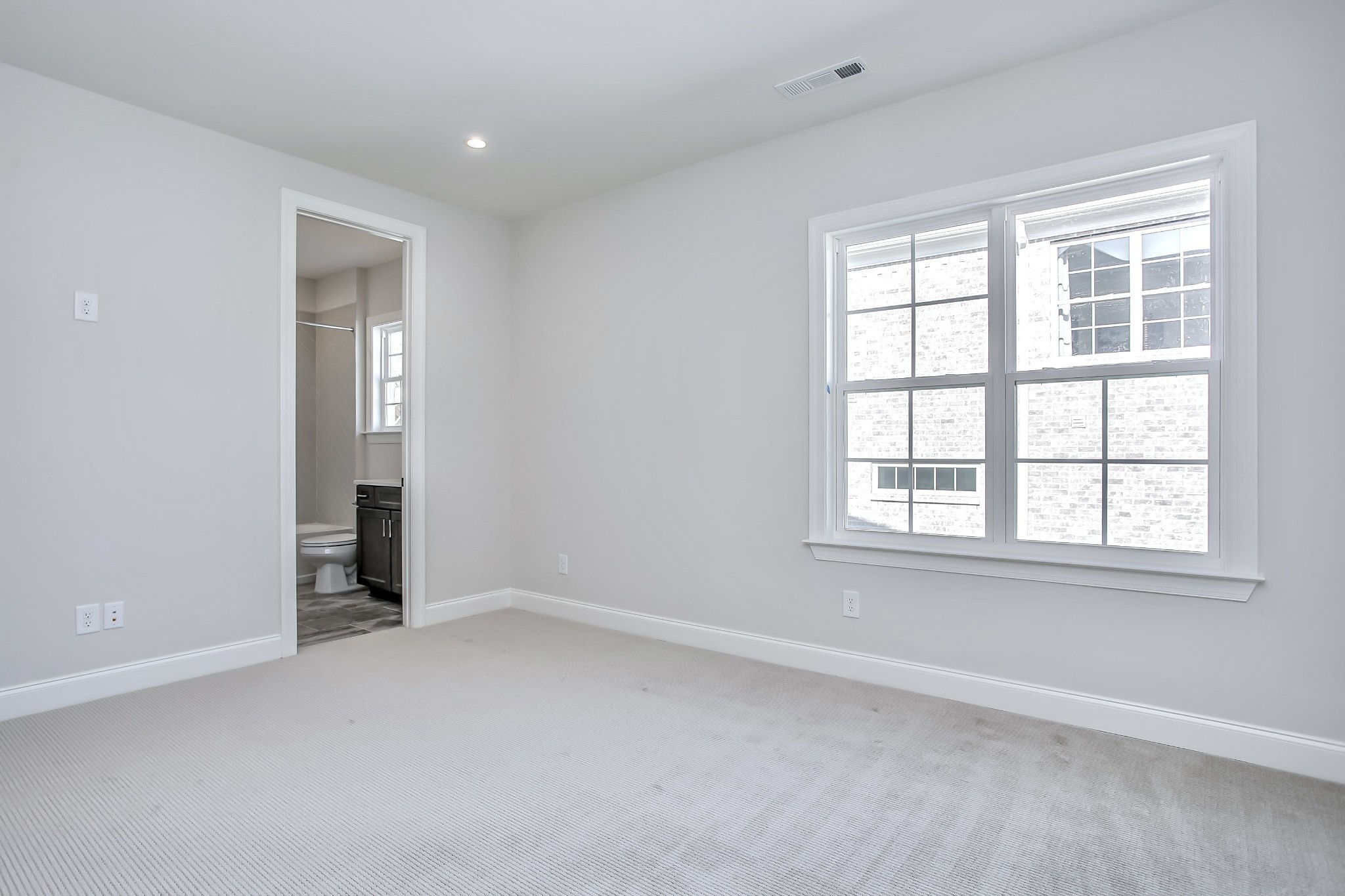 9908 Amarosa Ct