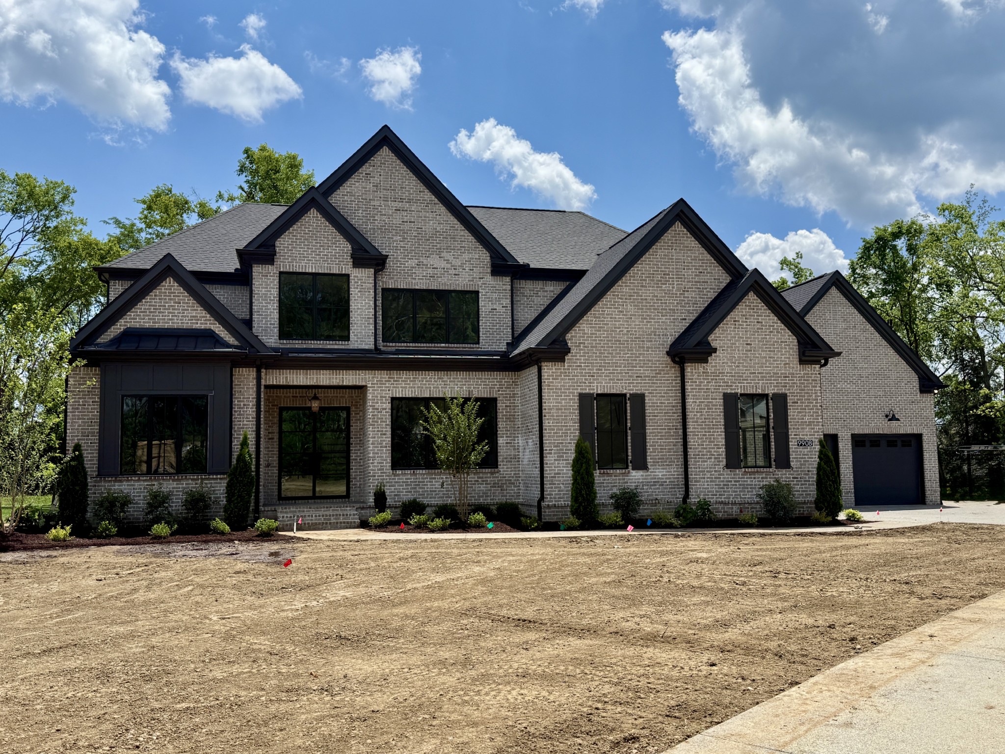 9908 Amarosa Ct