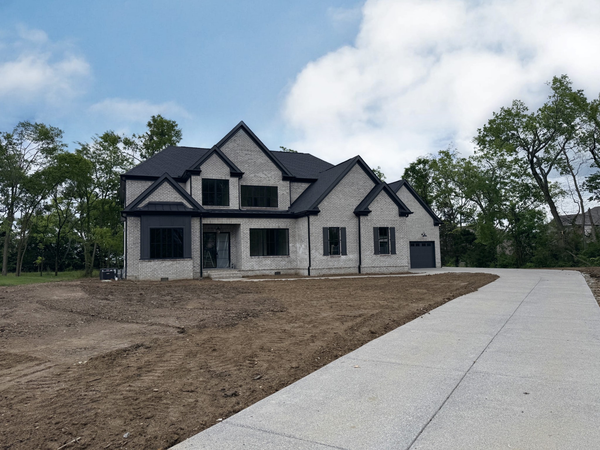 9908 Amarosa Ct