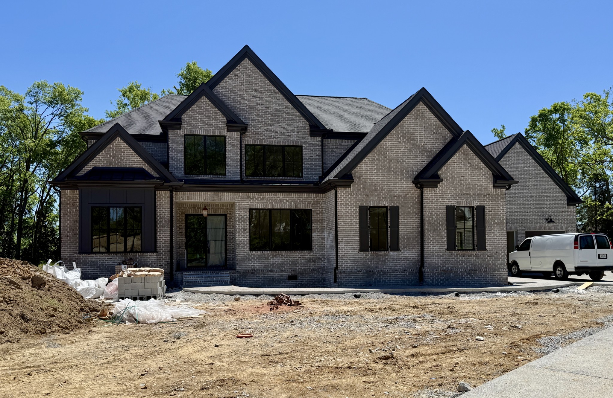 9908 Amarosa Ct