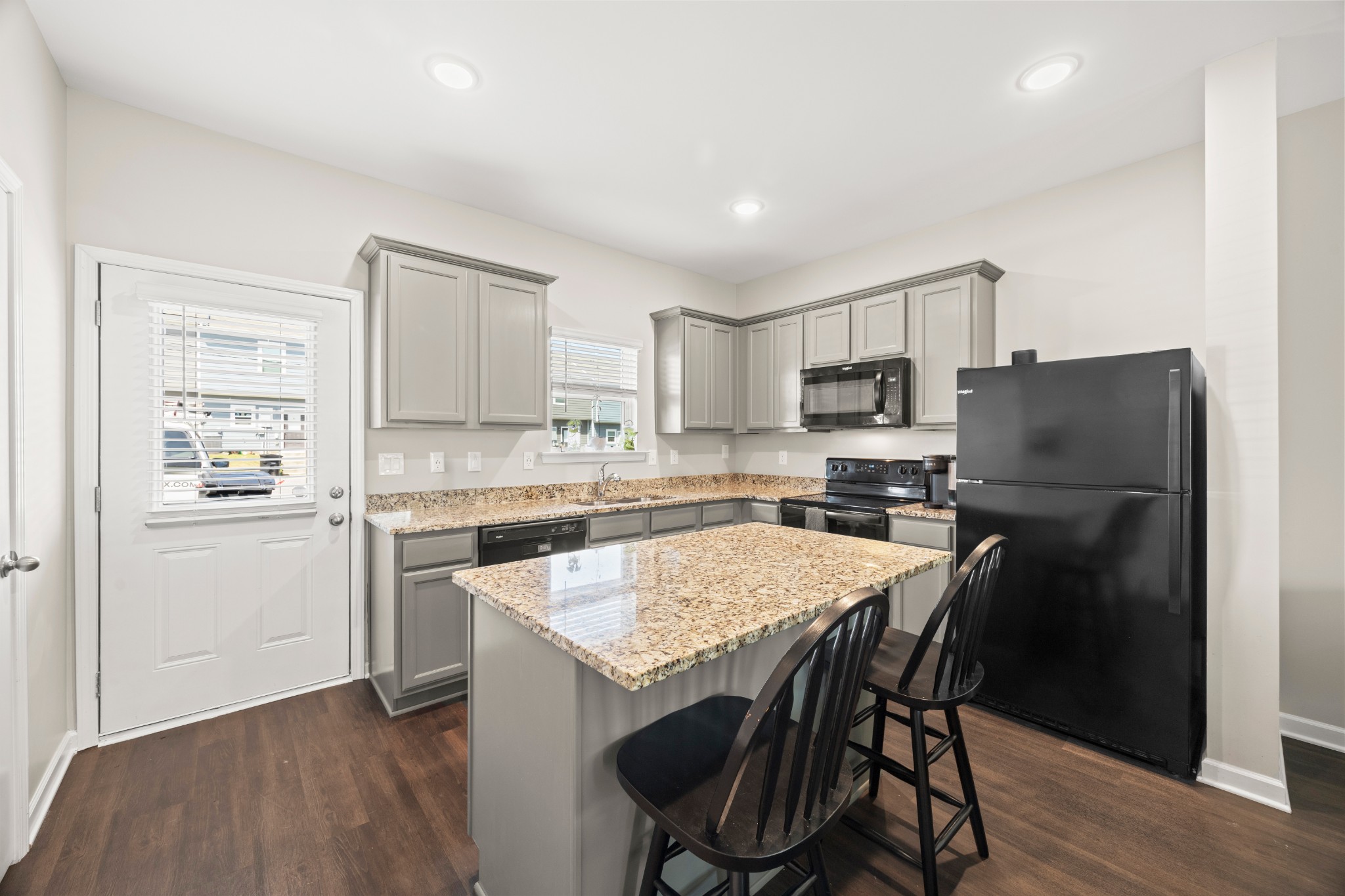 108 Ofner Dr
