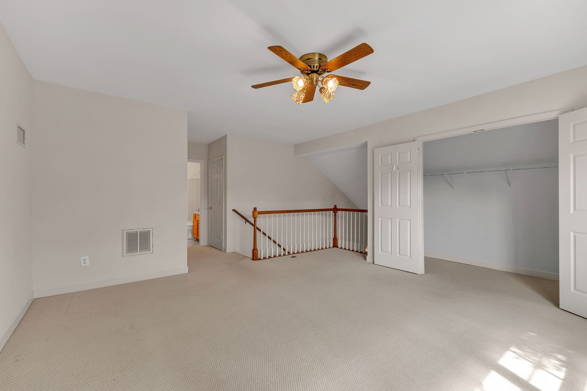 6018 Sunrise Cir