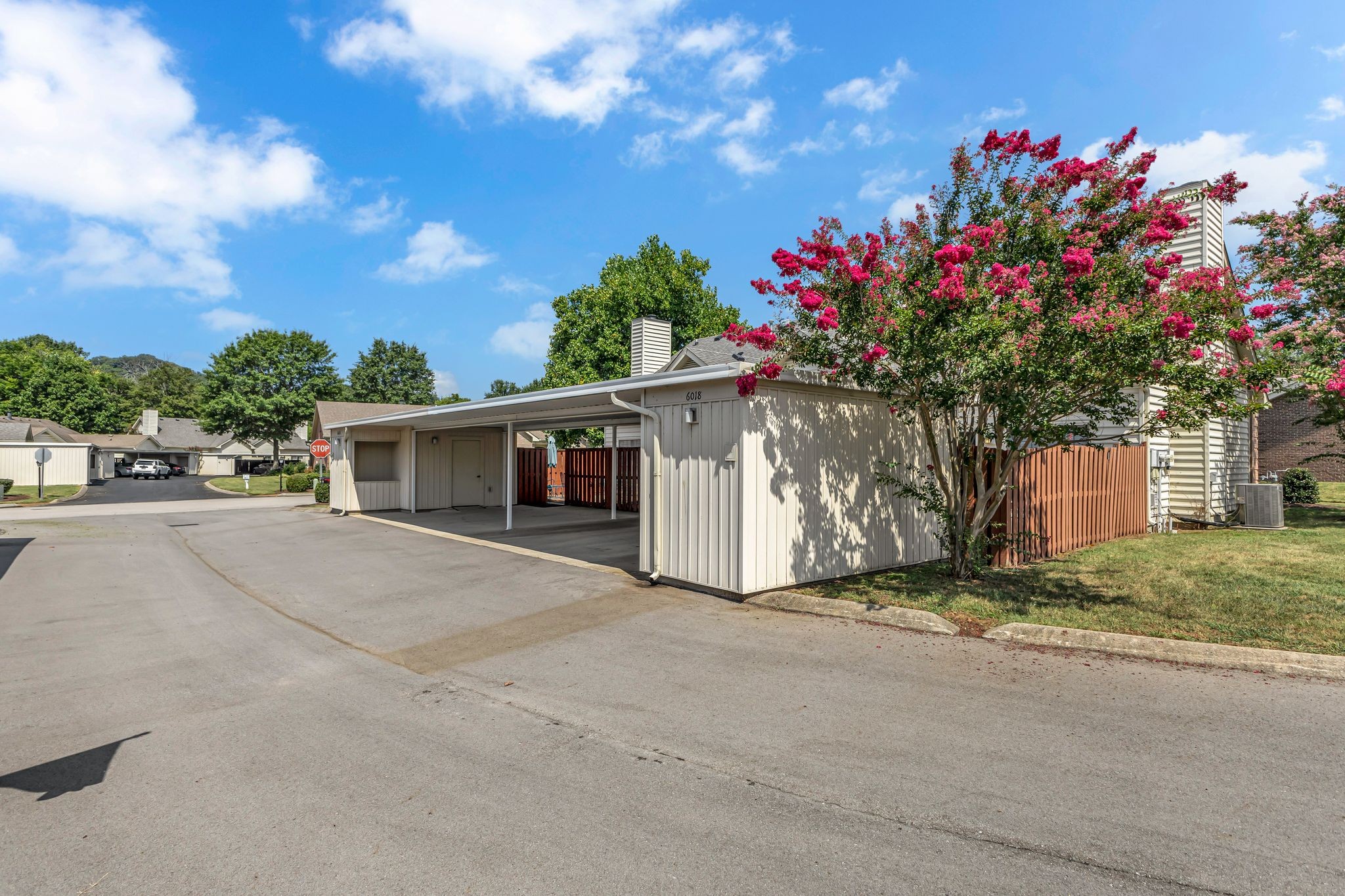 6018 Sunrise Cir