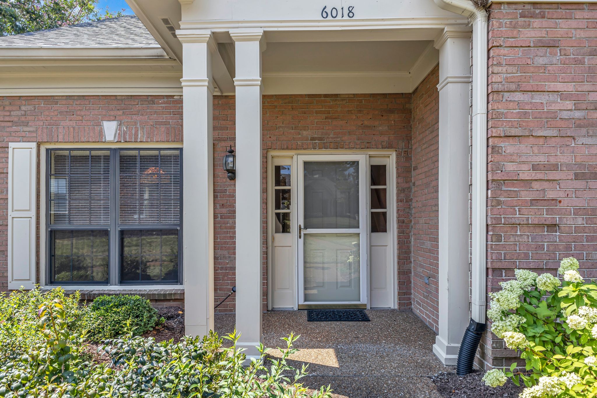 6018 Sunrise Cir
