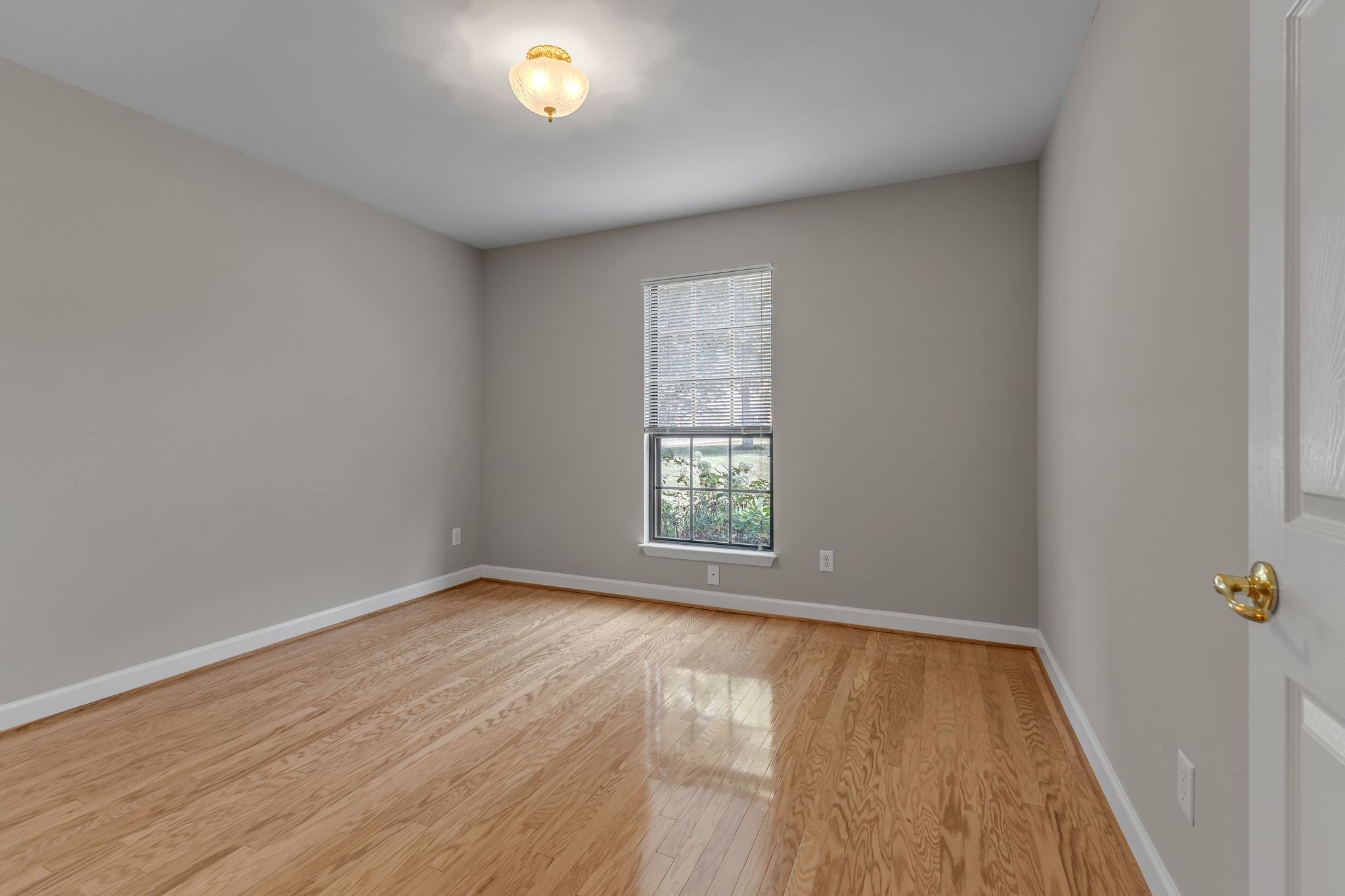 6018 Sunrise Cir