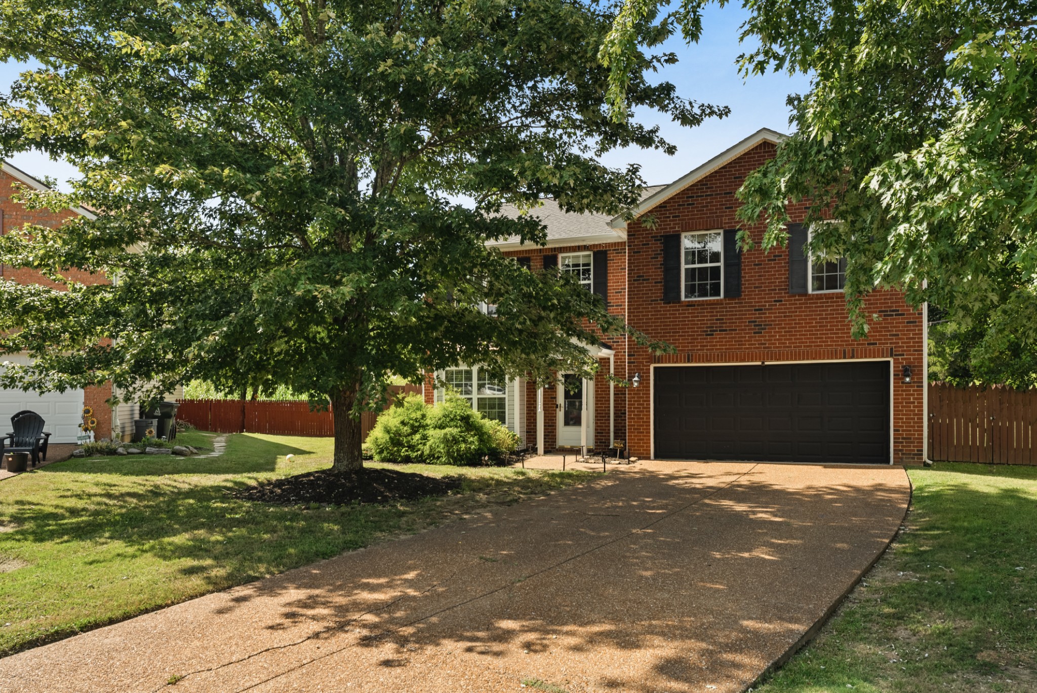 8035 Meadowview Ln