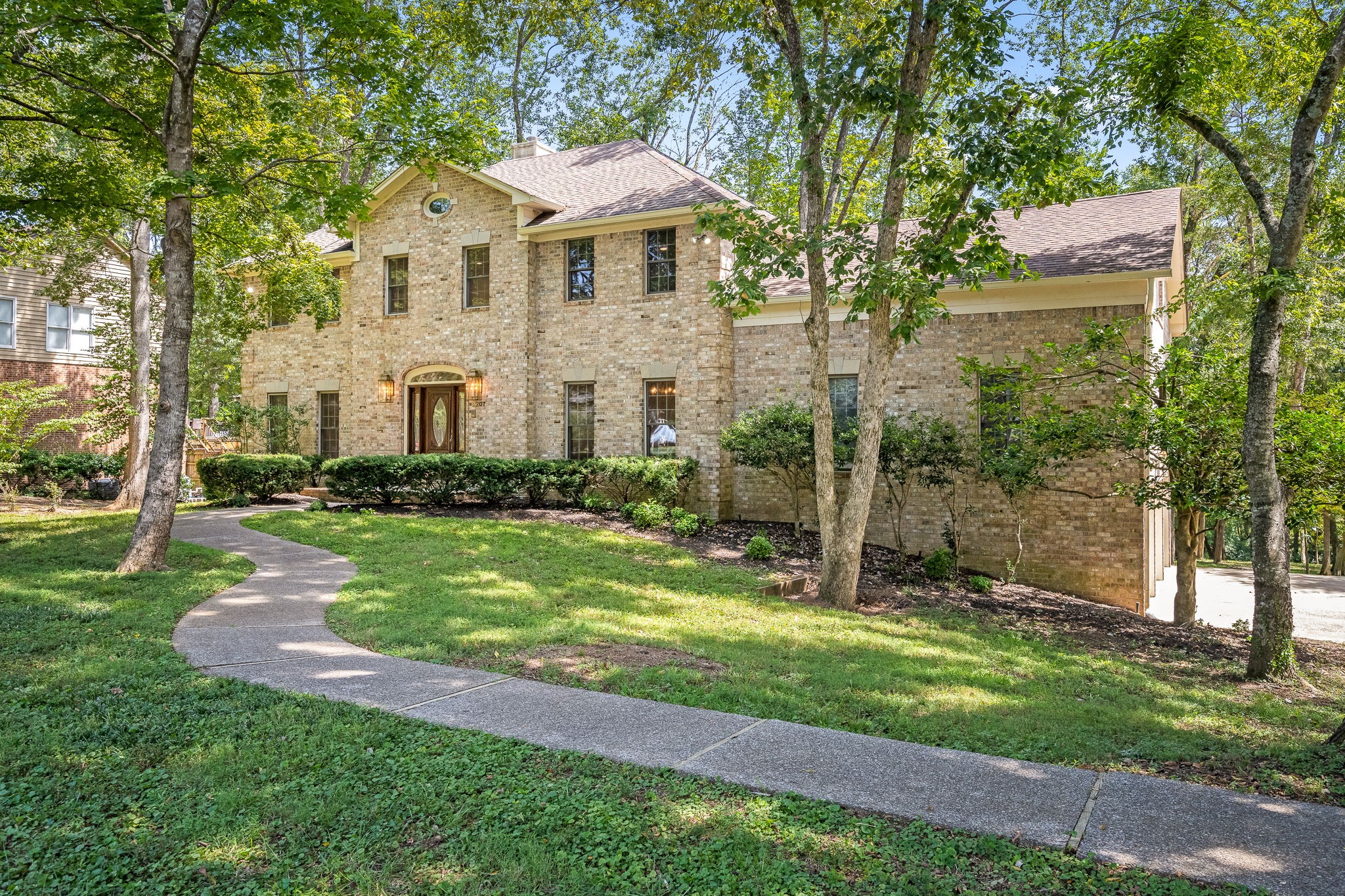 2207 Shannon Dr