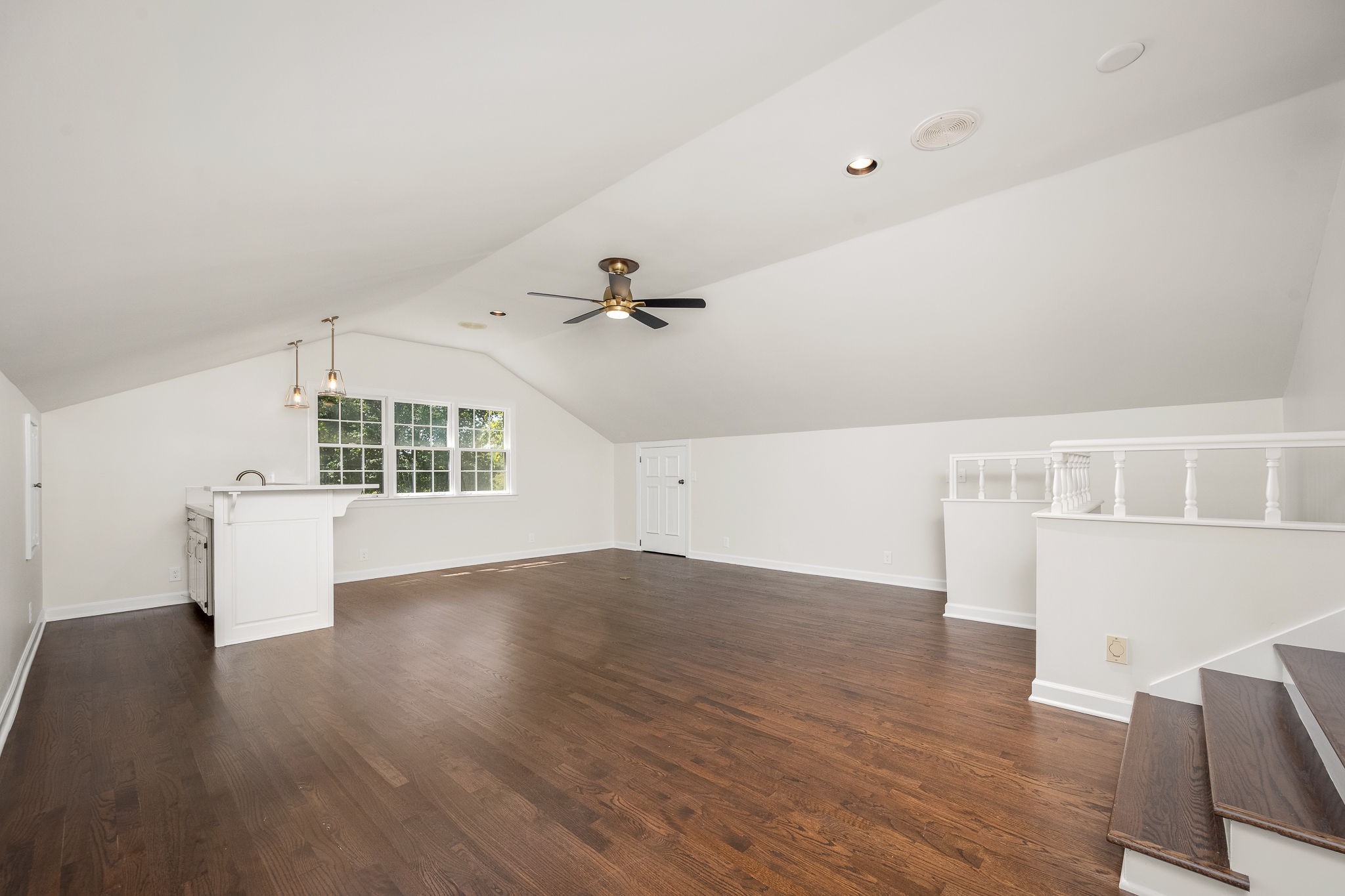 2207 Shannon Dr