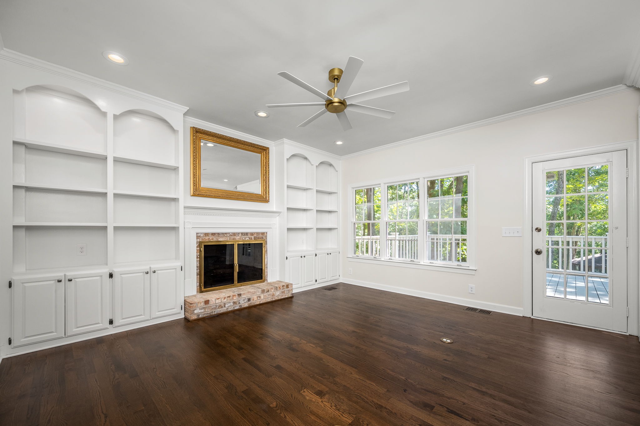 2207 Shannon Dr